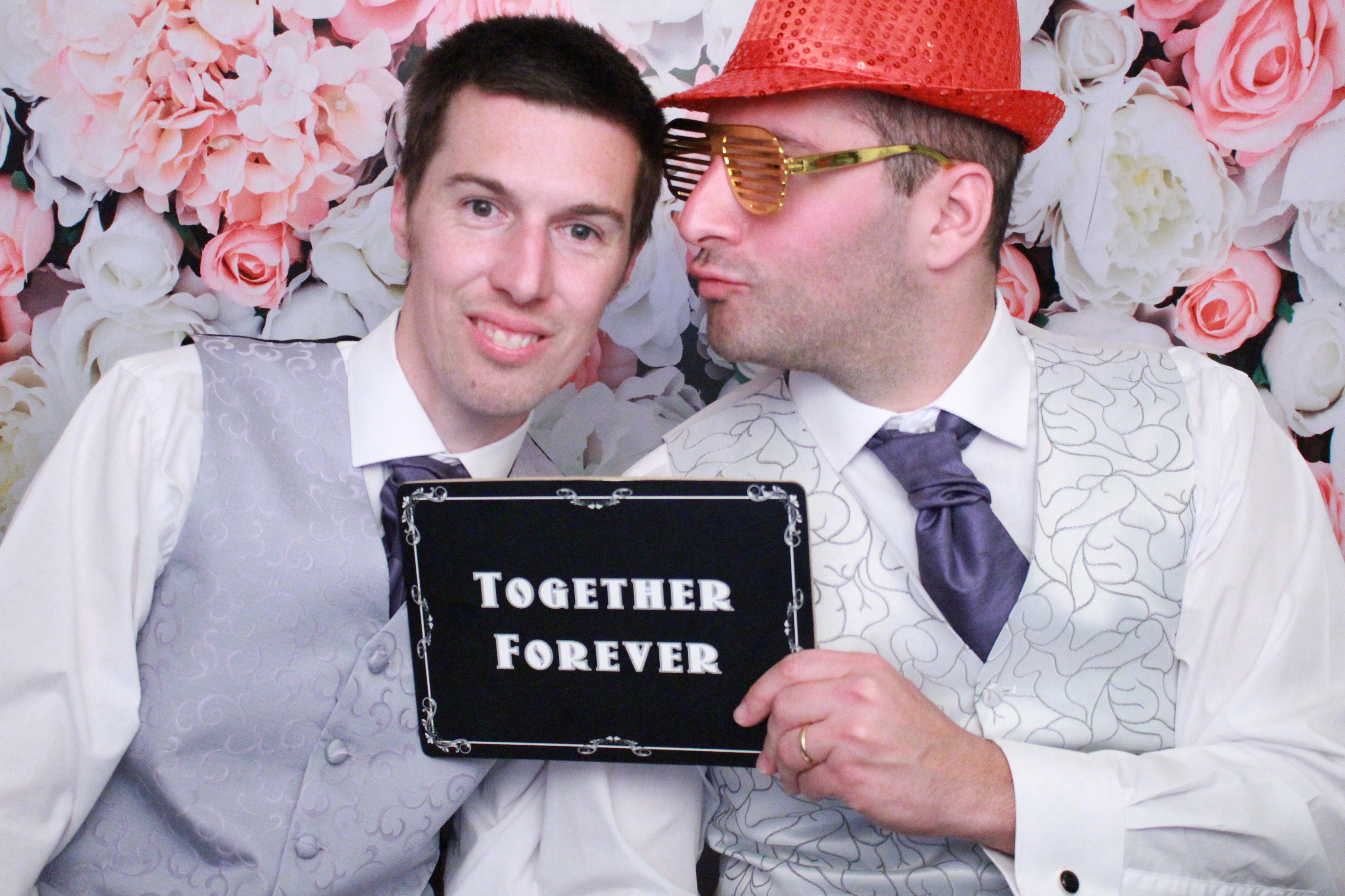 Dan & Kelly's Wedding  | View more photos from the event at gallery.myphotoboothexperience.co.uk/u/MyPhotoBoothExperienceLtd/Dan-Kellys-Wedding