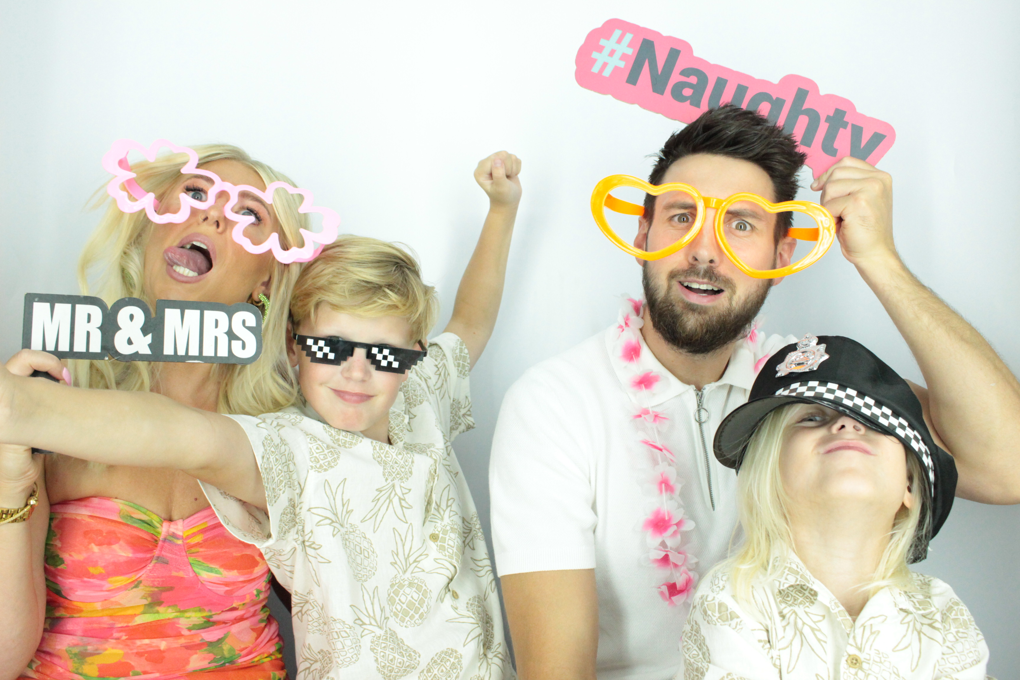 Darnton Wedding  | View more photos from the event at gallery.myphotoboothexperience.co.uk/u/MyPhotoBoothExperienceLtd/Darnton-Wedding