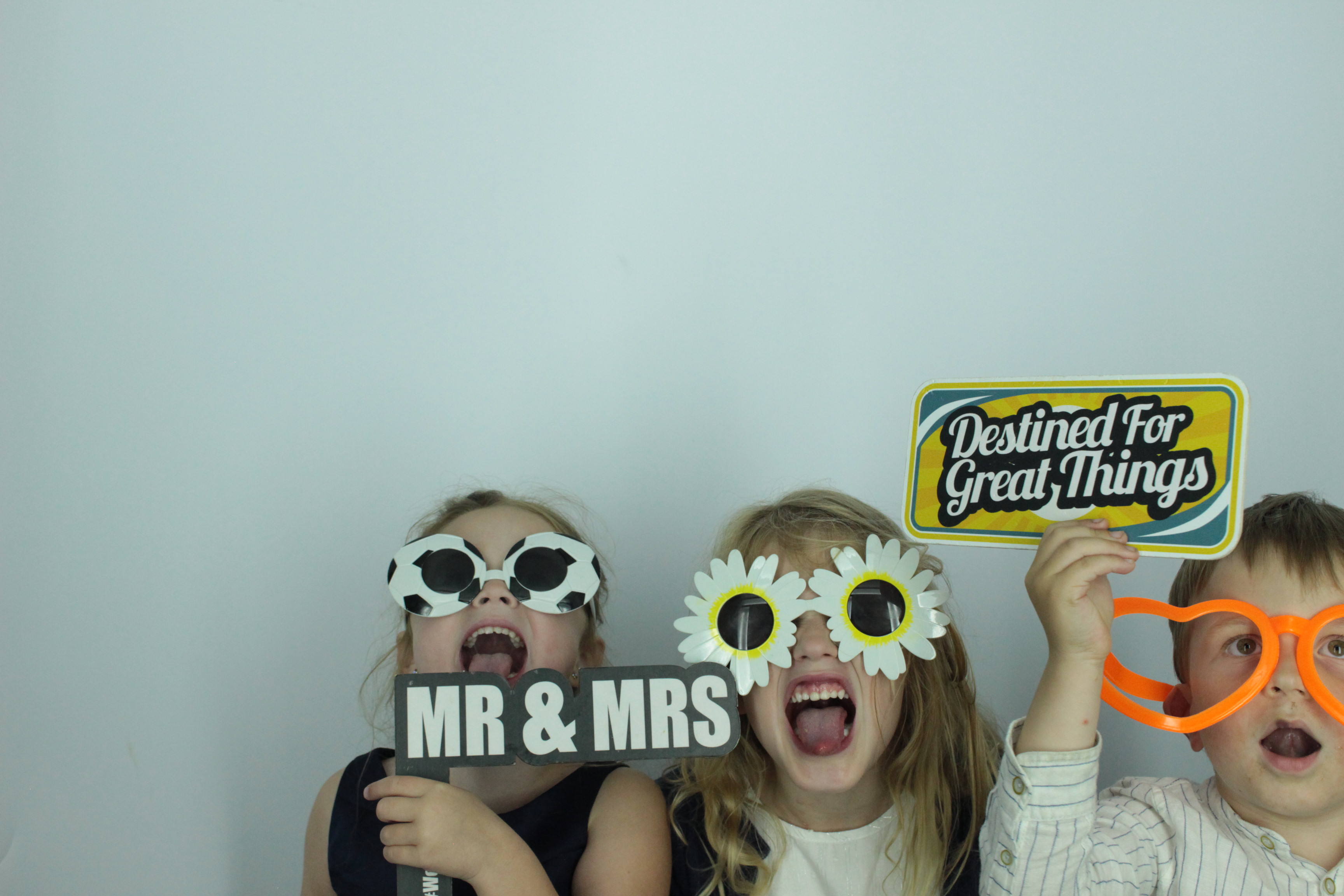 Eamonn & Paige's Wedding  | View more photos from the event at gallery.myphotoboothexperience.co.uk/u/MyPhotoBoothExperienceLtd/Eamonn-Paiges-Wedding