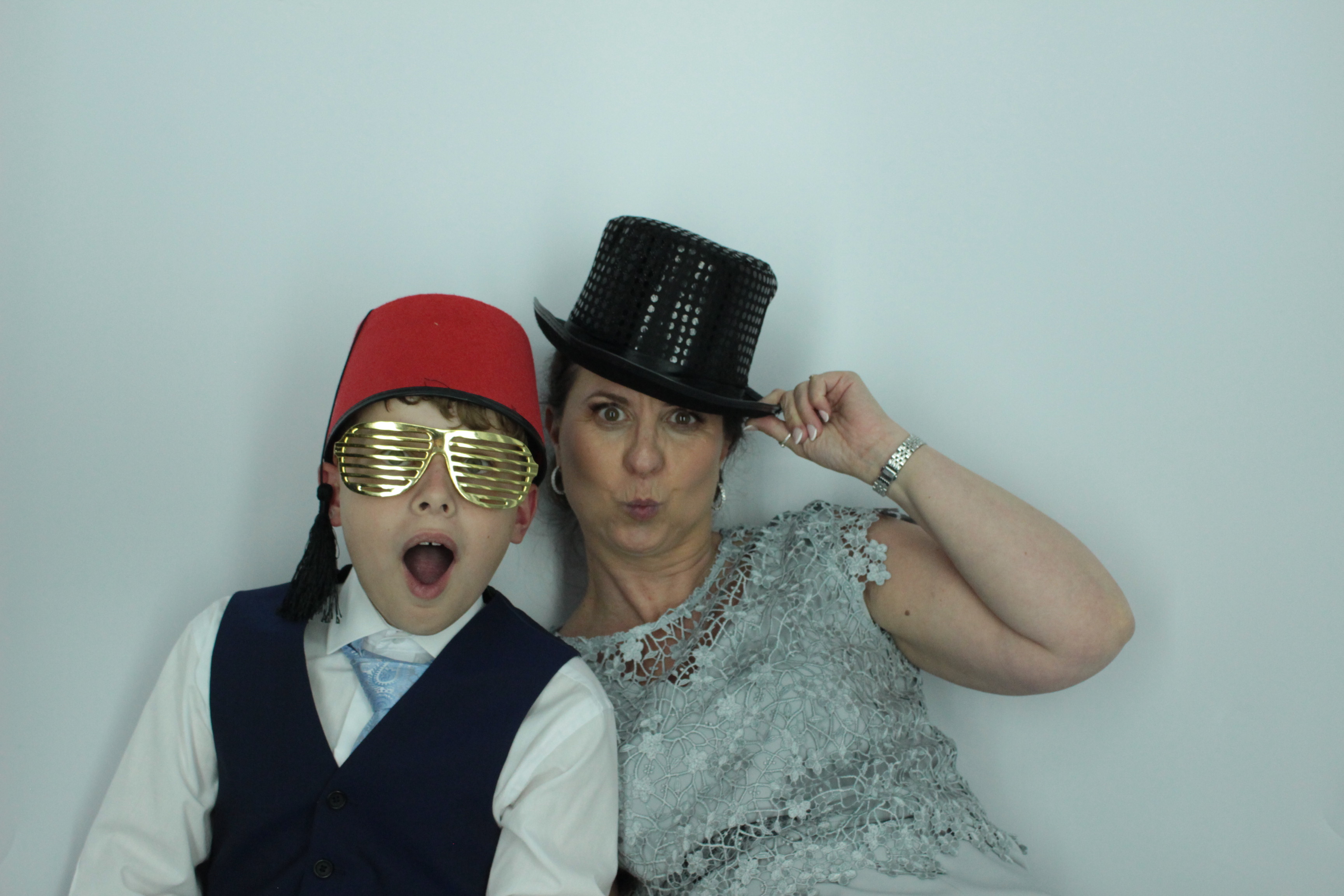 Eamonn & Paige's Wedding  | View more photos from the event at gallery.myphotoboothexperience.co.uk/u/MyPhotoBoothExperienceLtd/Eamonn-Paiges-Wedding