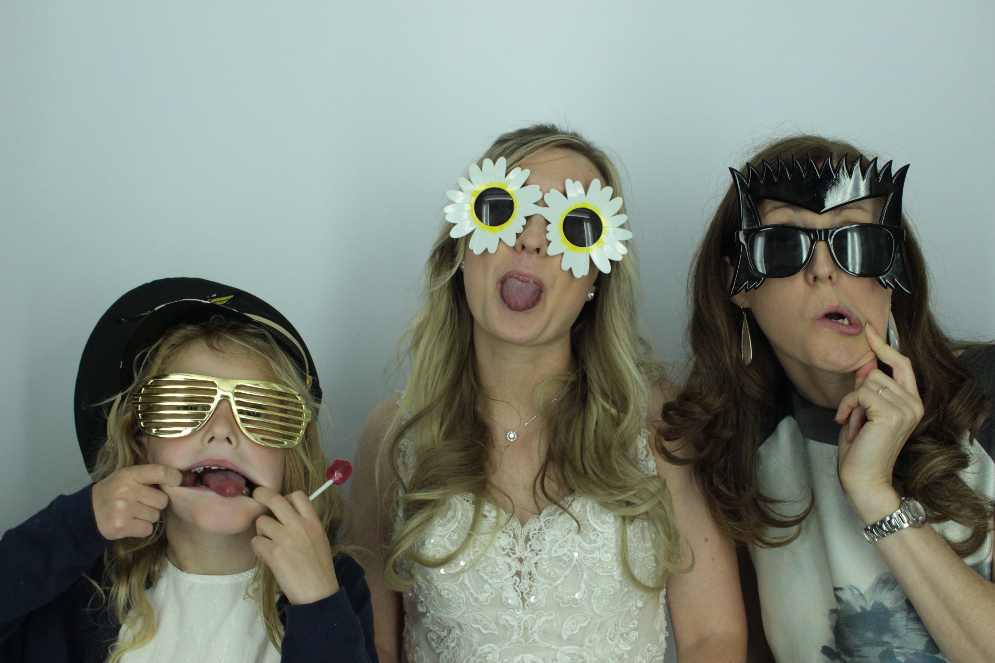 Eamonn & Paige's Wedding  | View more photos from the event at gallery.myphotoboothexperience.co.uk/u/MyPhotoBoothExperienceLtd/Eamonn-Paiges-Wedding
