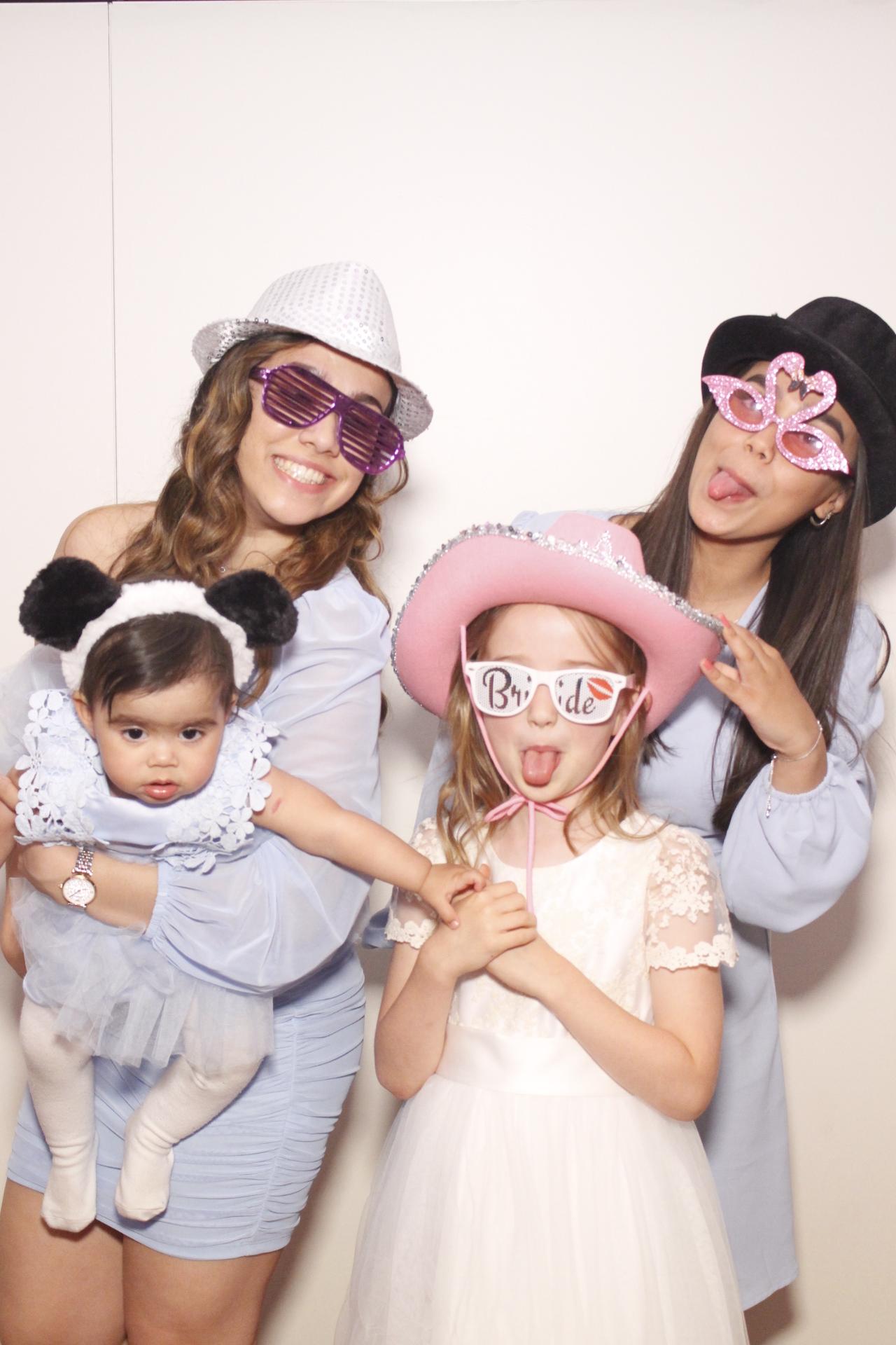Emily & Angus's Wedding  | View more photos from the event at gallery.myphotoboothexperience.co.uk/u/MyPhotoBoothExperienceLtd/Emily-Anguss-Wedding