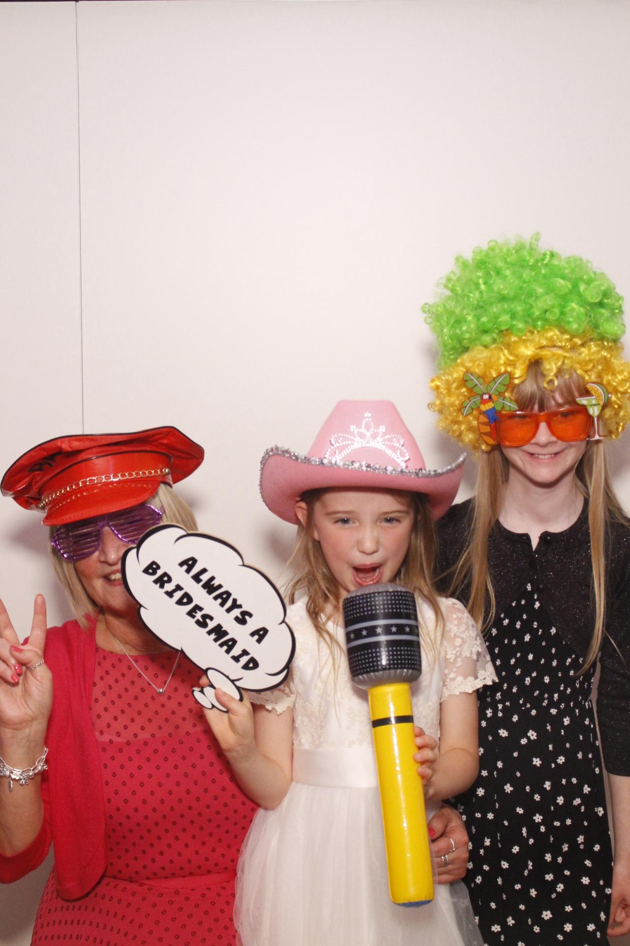 Emily & Angus's Wedding  | View more photos from the event at gallery.myphotoboothexperience.co.uk/u/MyPhotoBoothExperienceLtd/Emily-Anguss-Wedding