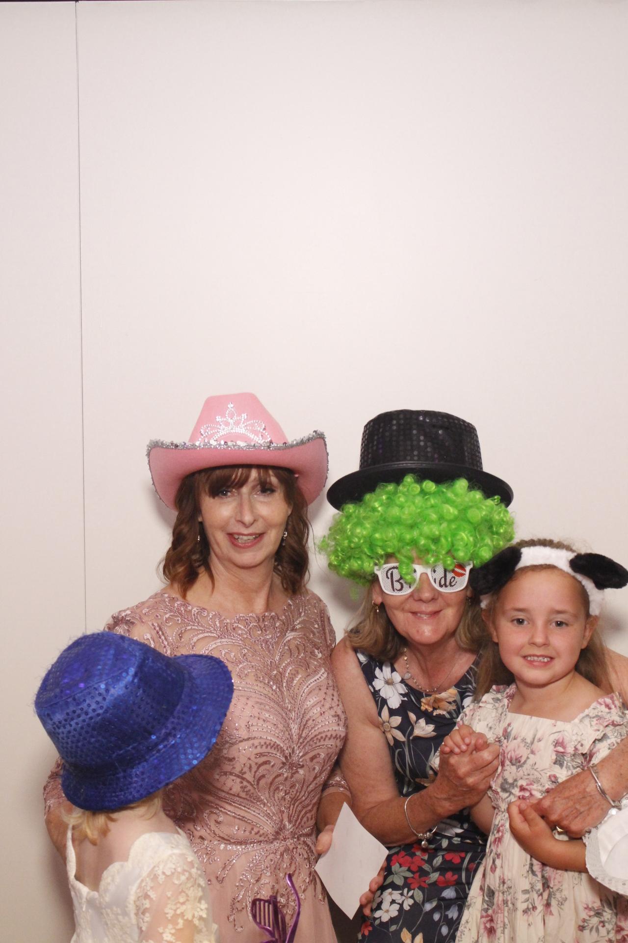 Emily & Angus's Wedding  | View more photos from the event at gallery.myphotoboothexperience.co.uk/u/MyPhotoBoothExperienceLtd/Emily-Anguss-Wedding