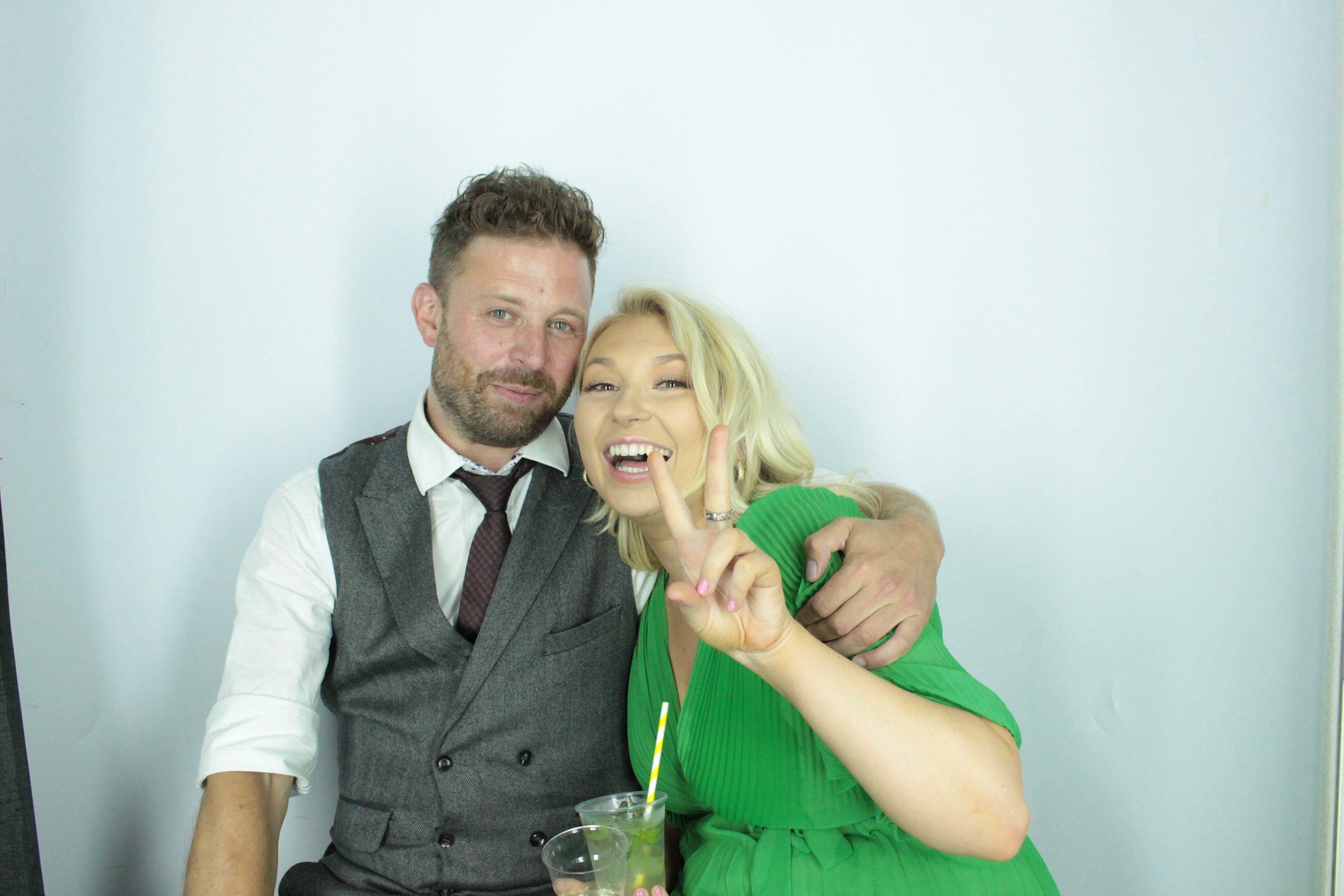 Faye & Sean | View more photos from the event at gallery.myphotoboothexperience.co.uk/u/MyPhotoBoothExperienceLtd/Faye-Sean