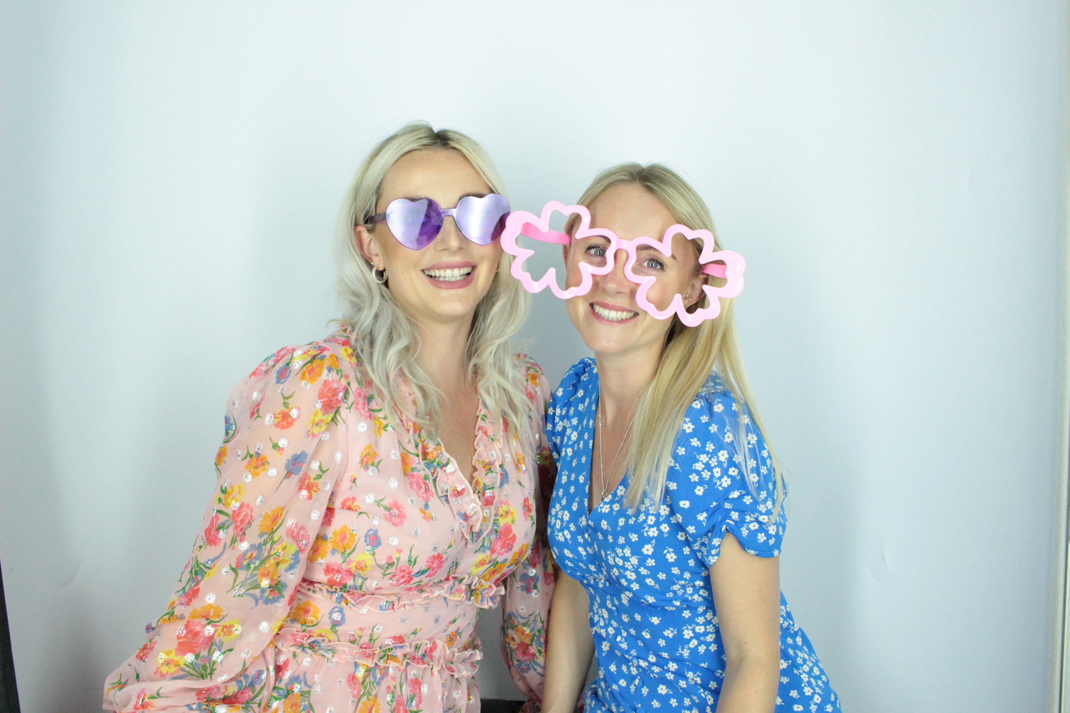 Faye & Sean | View more photos from the event at gallery.myphotoboothexperience.co.uk/u/MyPhotoBoothExperienceLtd/Faye-Sean