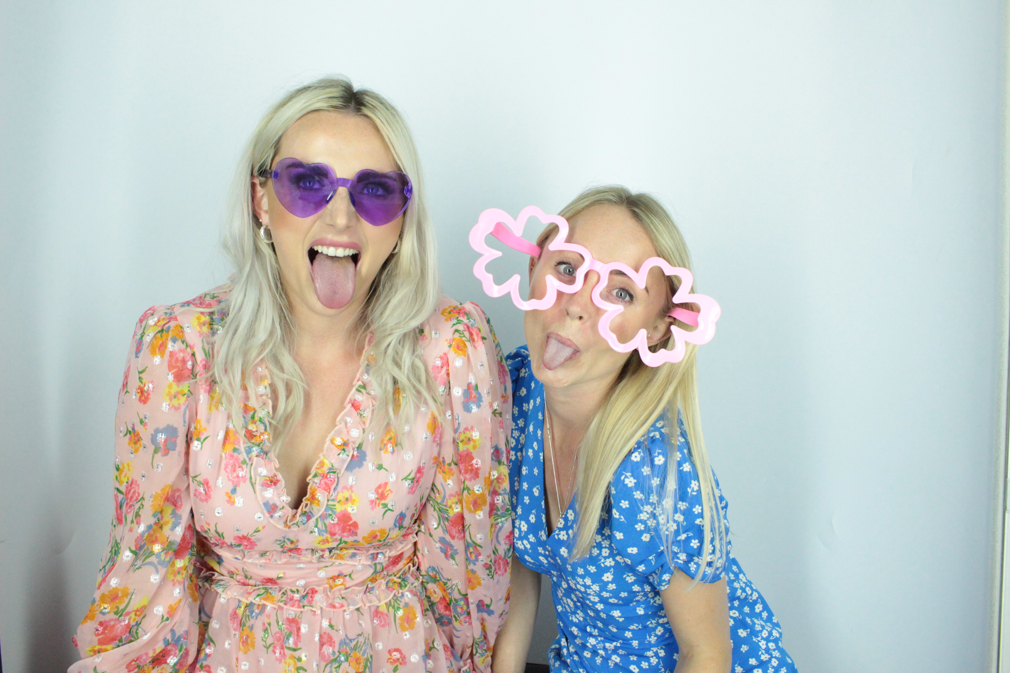 Faye & Sean | View more photos from the event at gallery.myphotoboothexperience.co.uk/u/MyPhotoBoothExperienceLtd/Faye-Sean