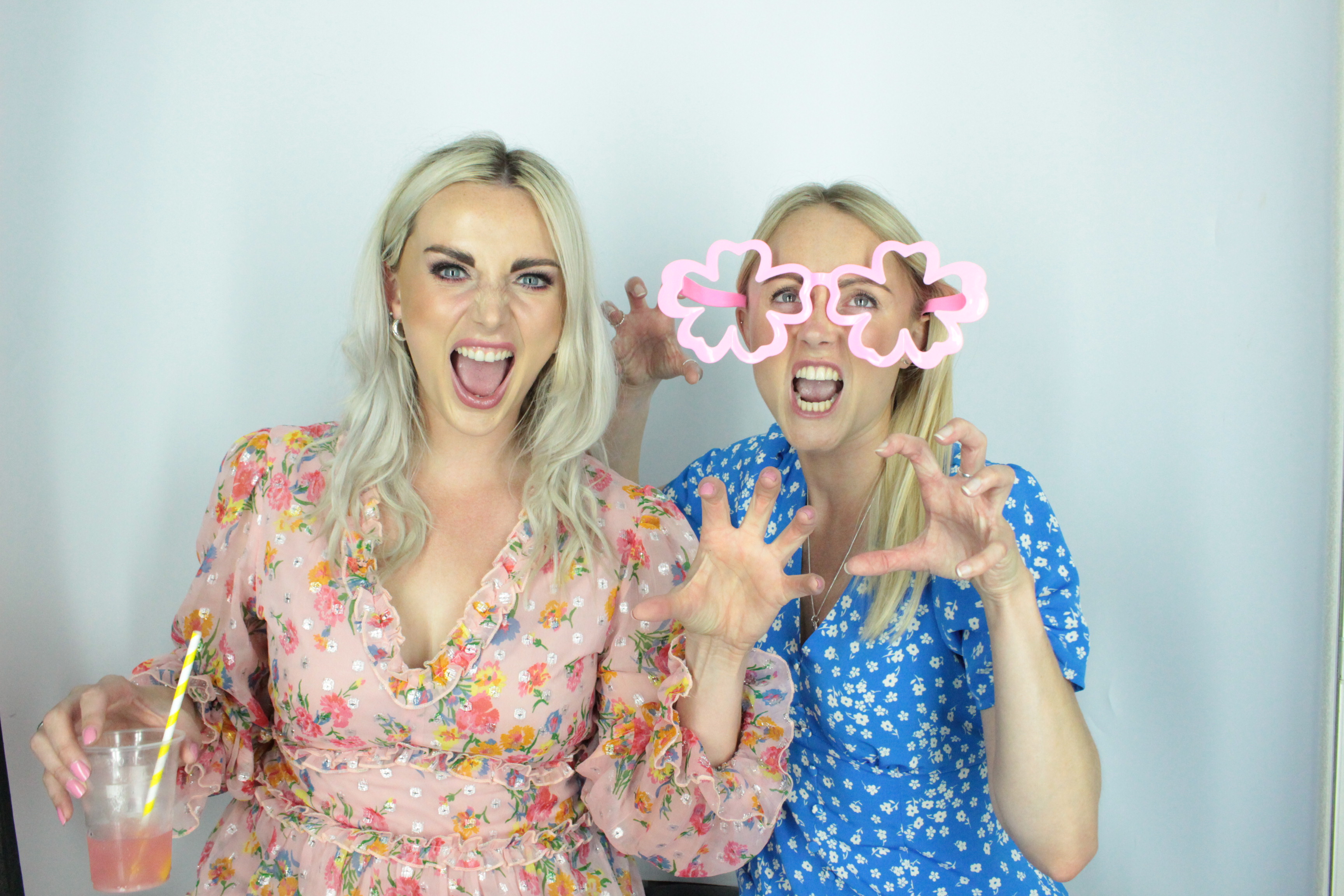 Faye & Sean | View more photos from the event at gallery.myphotoboothexperience.co.uk/u/MyPhotoBoothExperienceLtd/Faye-Sean