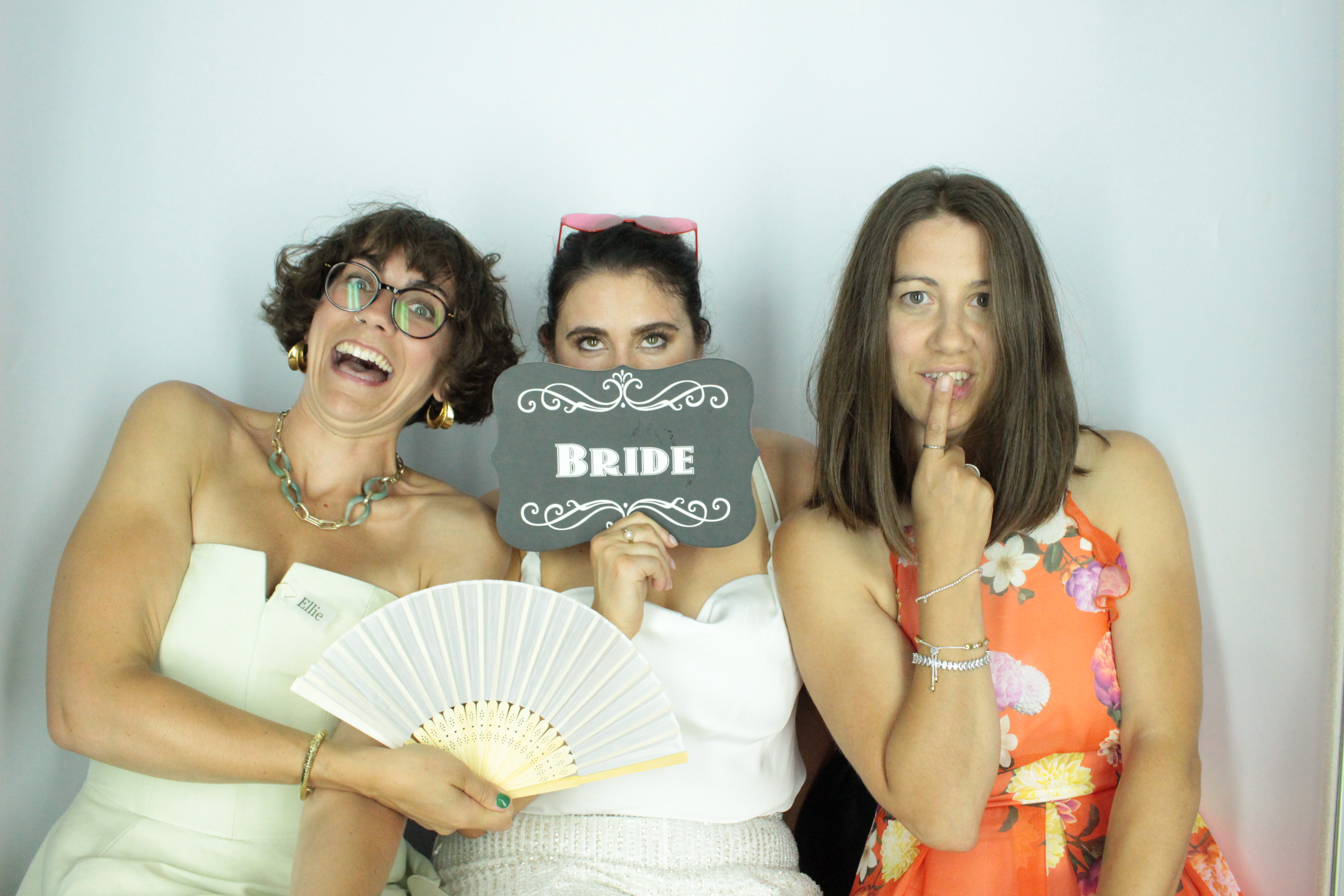Faye & Sean | View more photos from the event at gallery.myphotoboothexperience.co.uk/u/MyPhotoBoothExperienceLtd/Faye-Sean