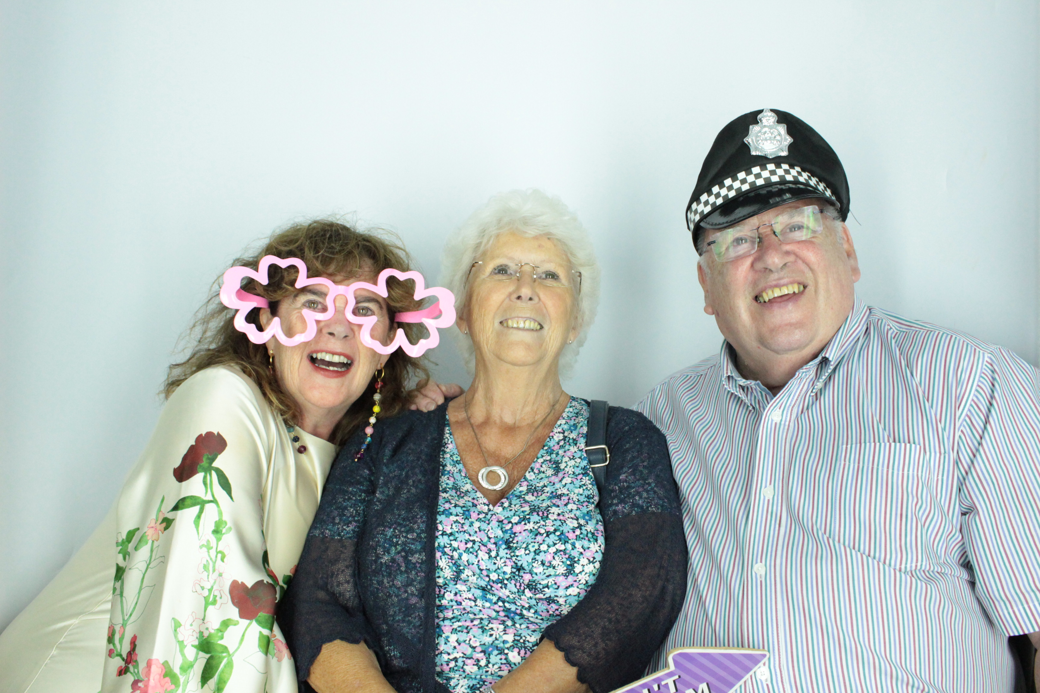 Faye & Sean | View more photos from the event at gallery.myphotoboothexperience.co.uk/u/MyPhotoBoothExperienceLtd/Faye-Sean