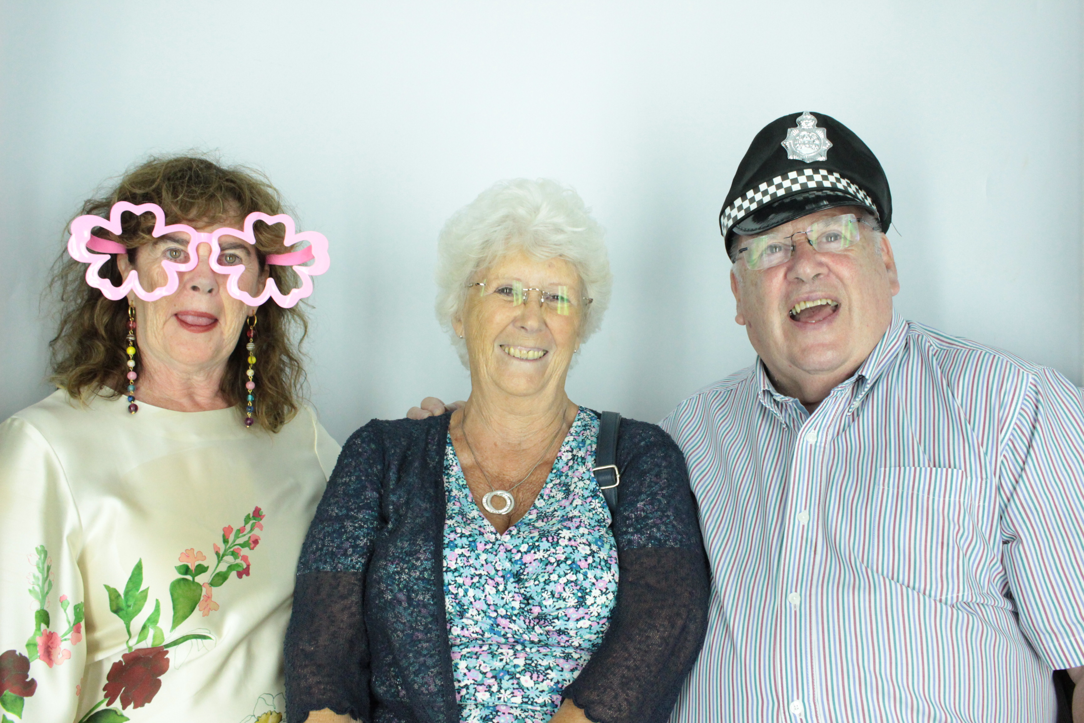 Faye & Sean | View more photos from the event at gallery.myphotoboothexperience.co.uk/u/MyPhotoBoothExperienceLtd/Faye-Sean
