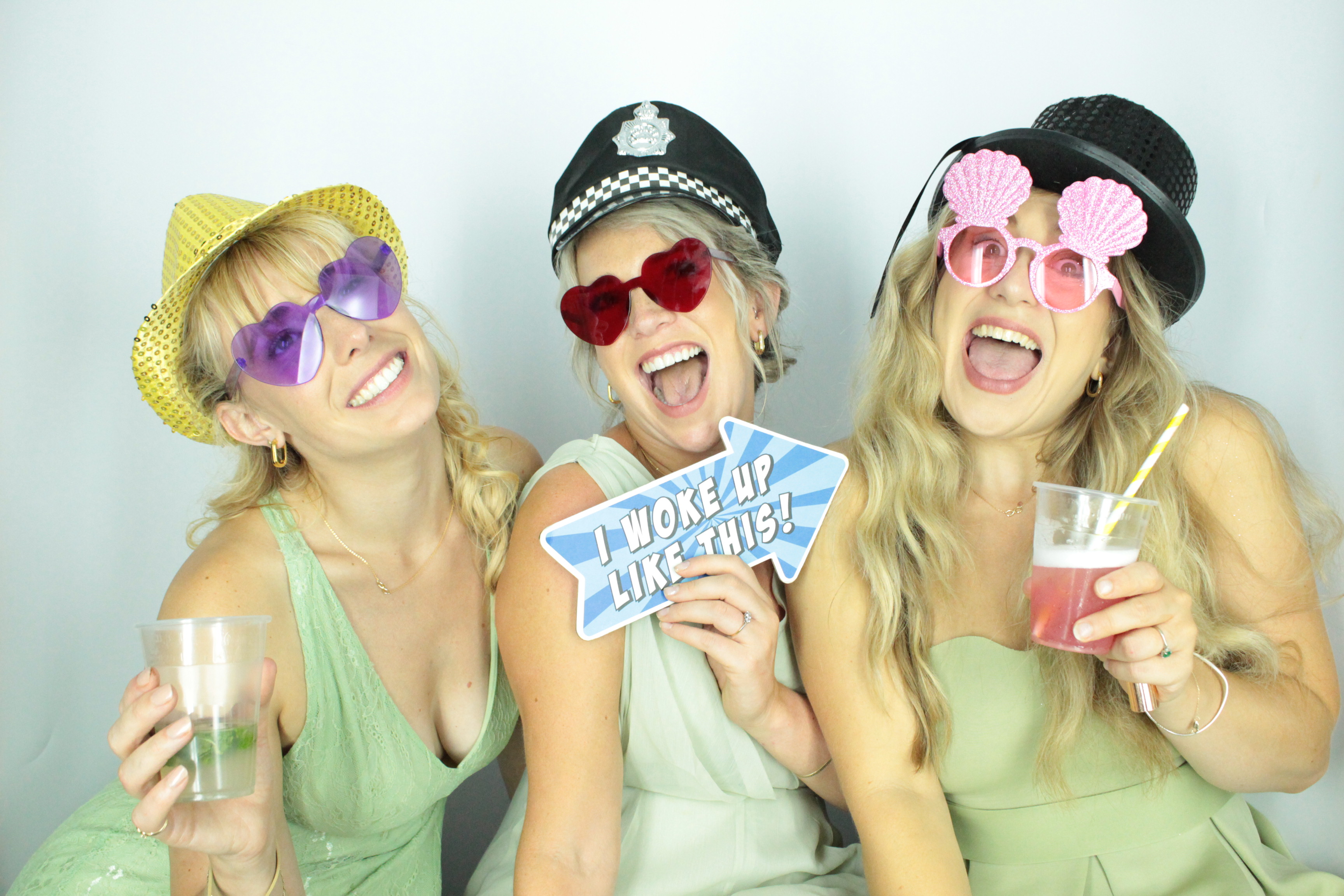 Faye & Sean | View more photos from the event at gallery.myphotoboothexperience.co.uk/u/MyPhotoBoothExperienceLtd/Faye-Sean