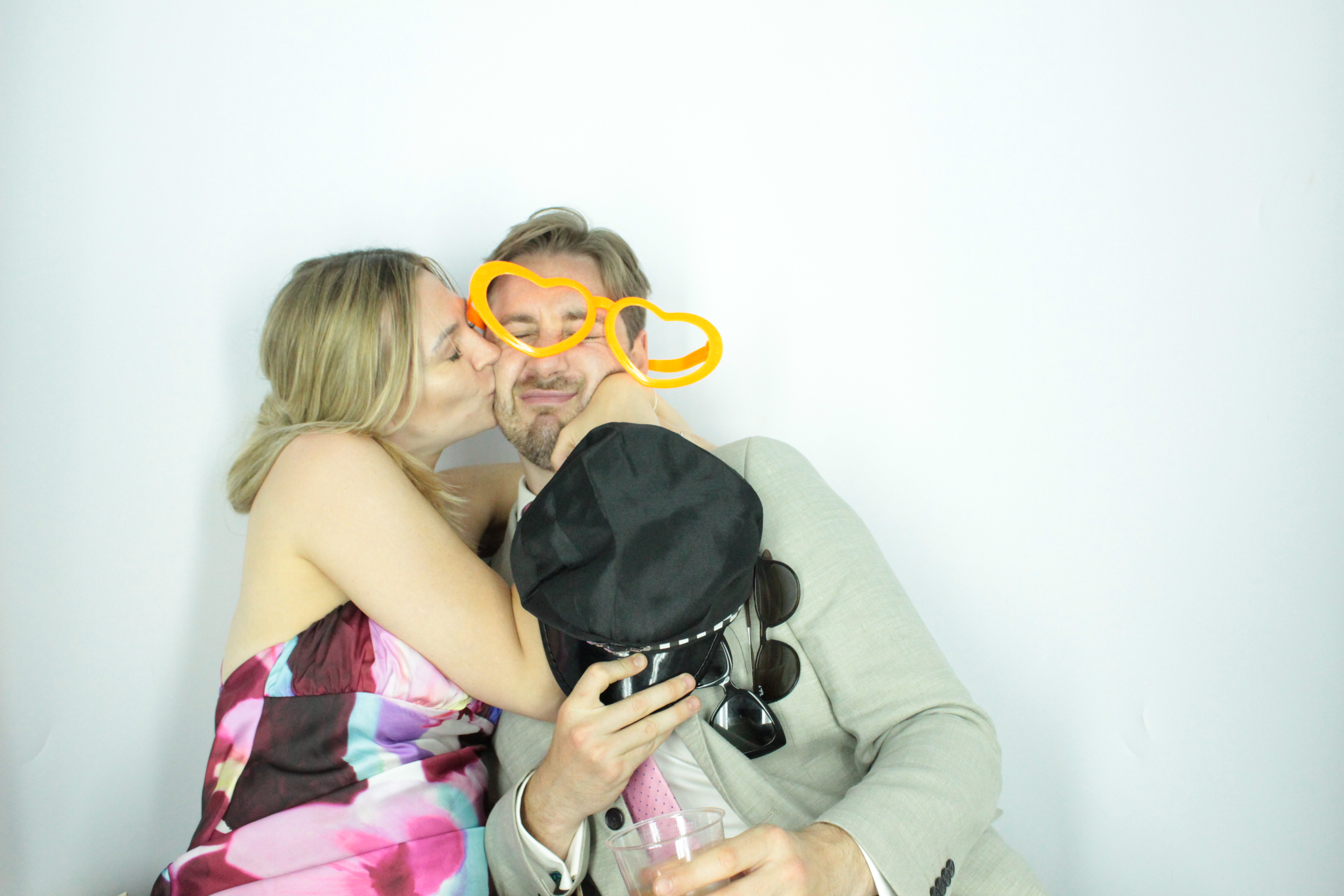 Faye & Sean | View more photos from the event at gallery.myphotoboothexperience.co.uk/u/MyPhotoBoothExperienceLtd/Faye-Sean