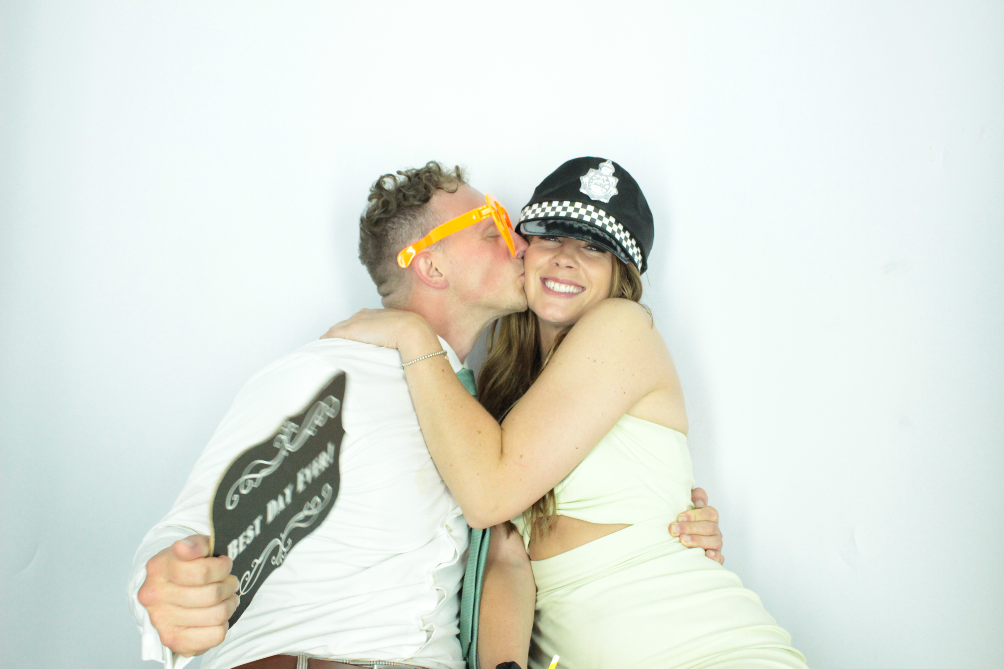 Faye & Sean | View more photos from the event at gallery.myphotoboothexperience.co.uk/u/MyPhotoBoothExperienceLtd/Faye-Sean