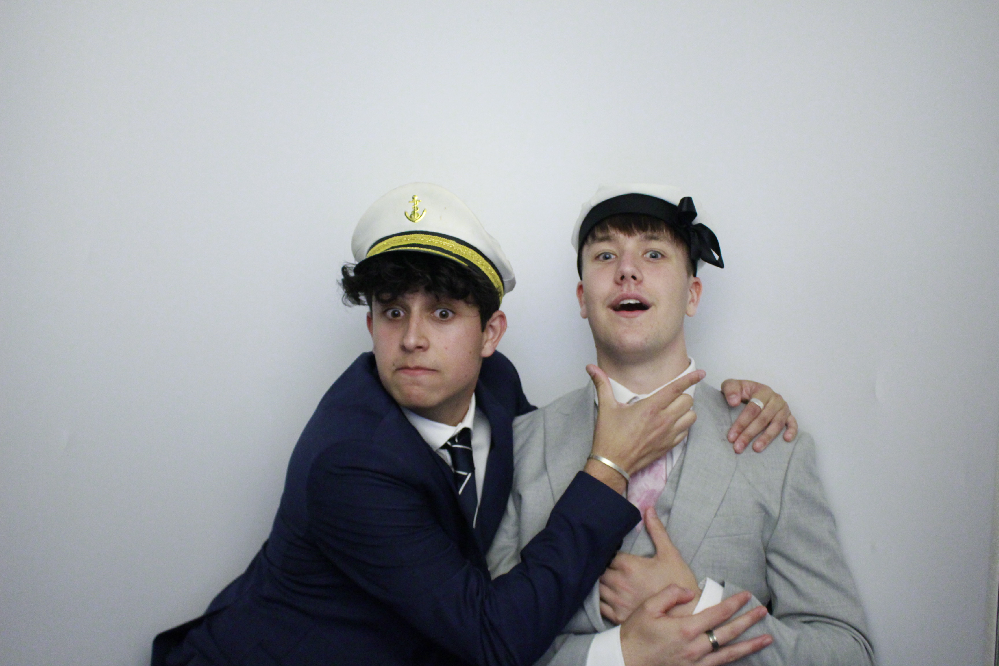 Fullbrook Leavers Party | View more photos from the event at gallery.myphotoboothexperience.co.uk/u/MyPhotoBoothExperienceLtd/Fullbrook-Leavers-Party