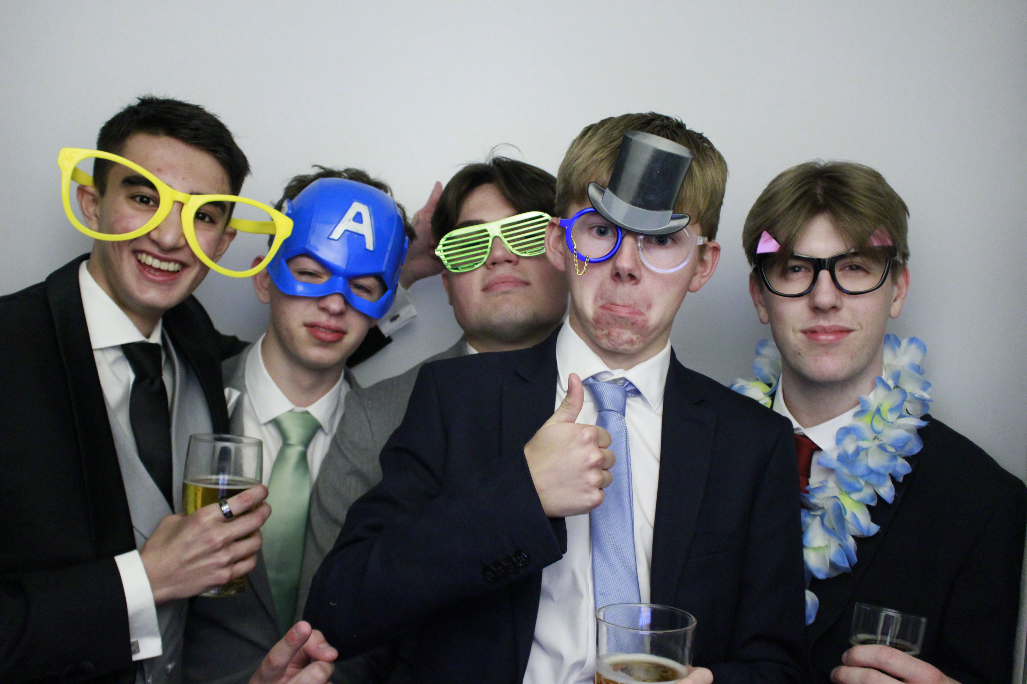 Fullbrook Leavers Party | View more photos from the event at gallery.myphotoboothexperience.co.uk/u/MyPhotoBoothExperienceLtd/Fullbrook-Leavers-Party