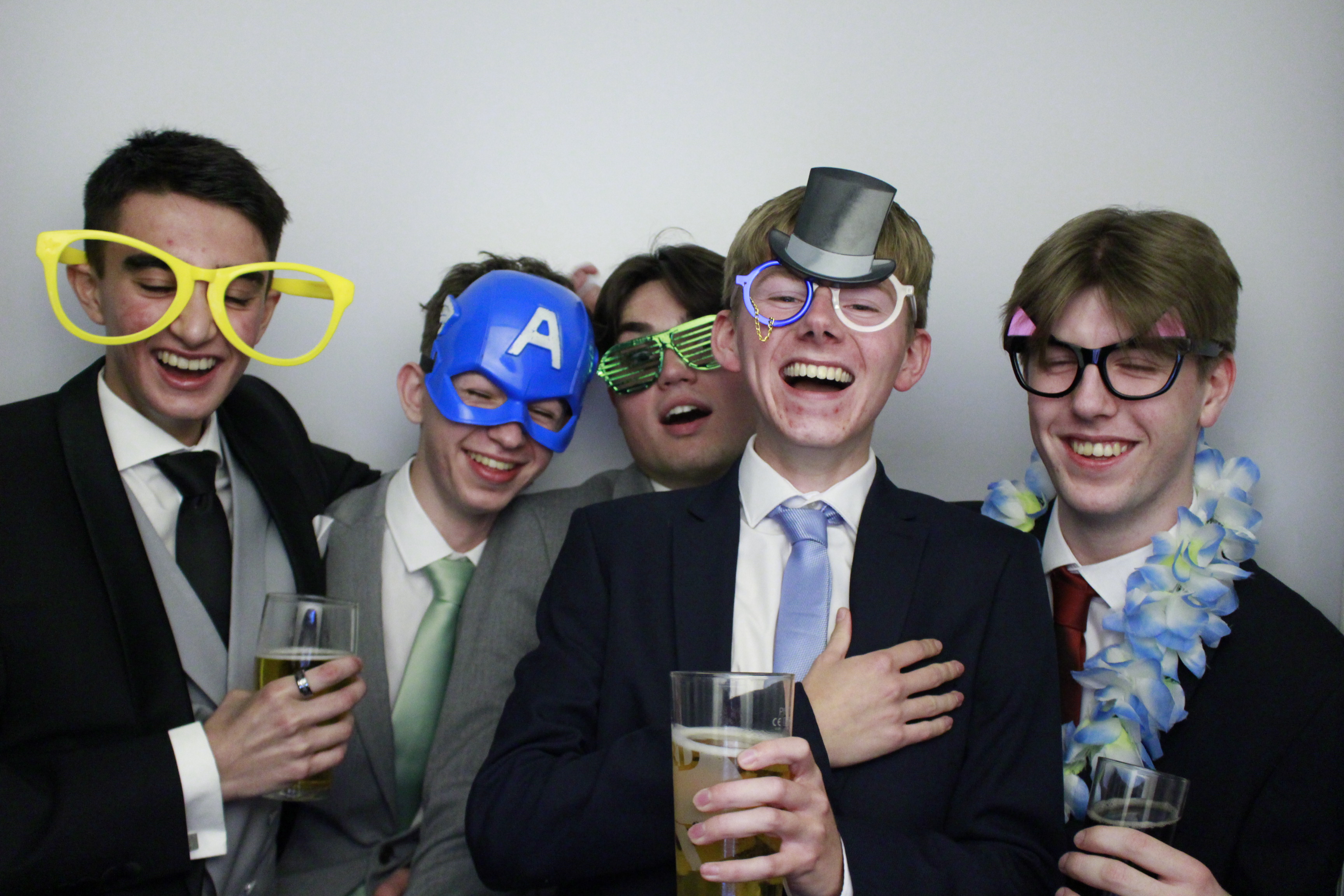 Fullbrook Leavers Party | View more photos from the event at gallery.myphotoboothexperience.co.uk/u/MyPhotoBoothExperienceLtd/Fullbrook-Leavers-Party