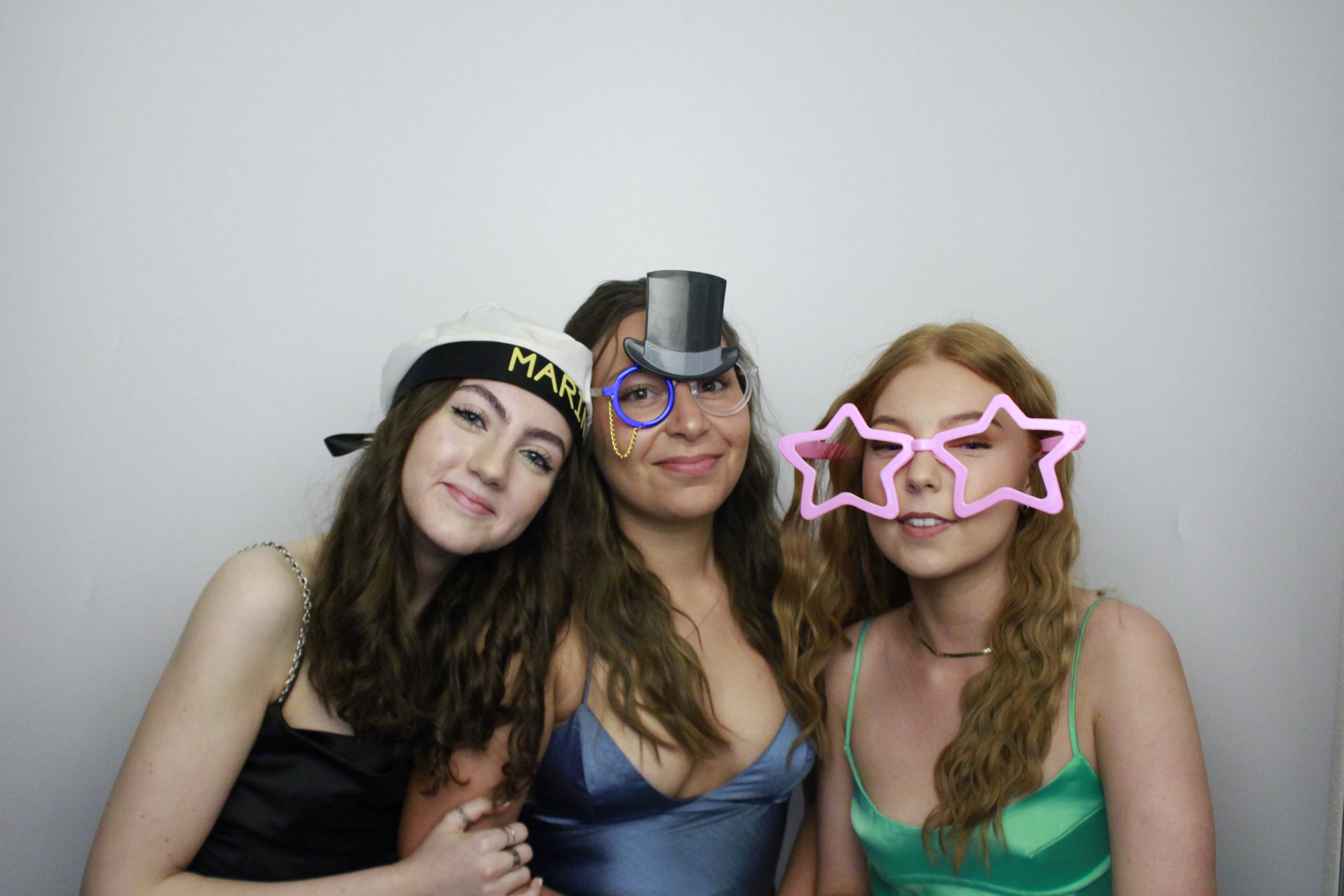 Fullbrook Leavers Party | View more photos from the event at gallery.myphotoboothexperience.co.uk/u/MyPhotoBoothExperienceLtd/Fullbrook-Leavers-Party