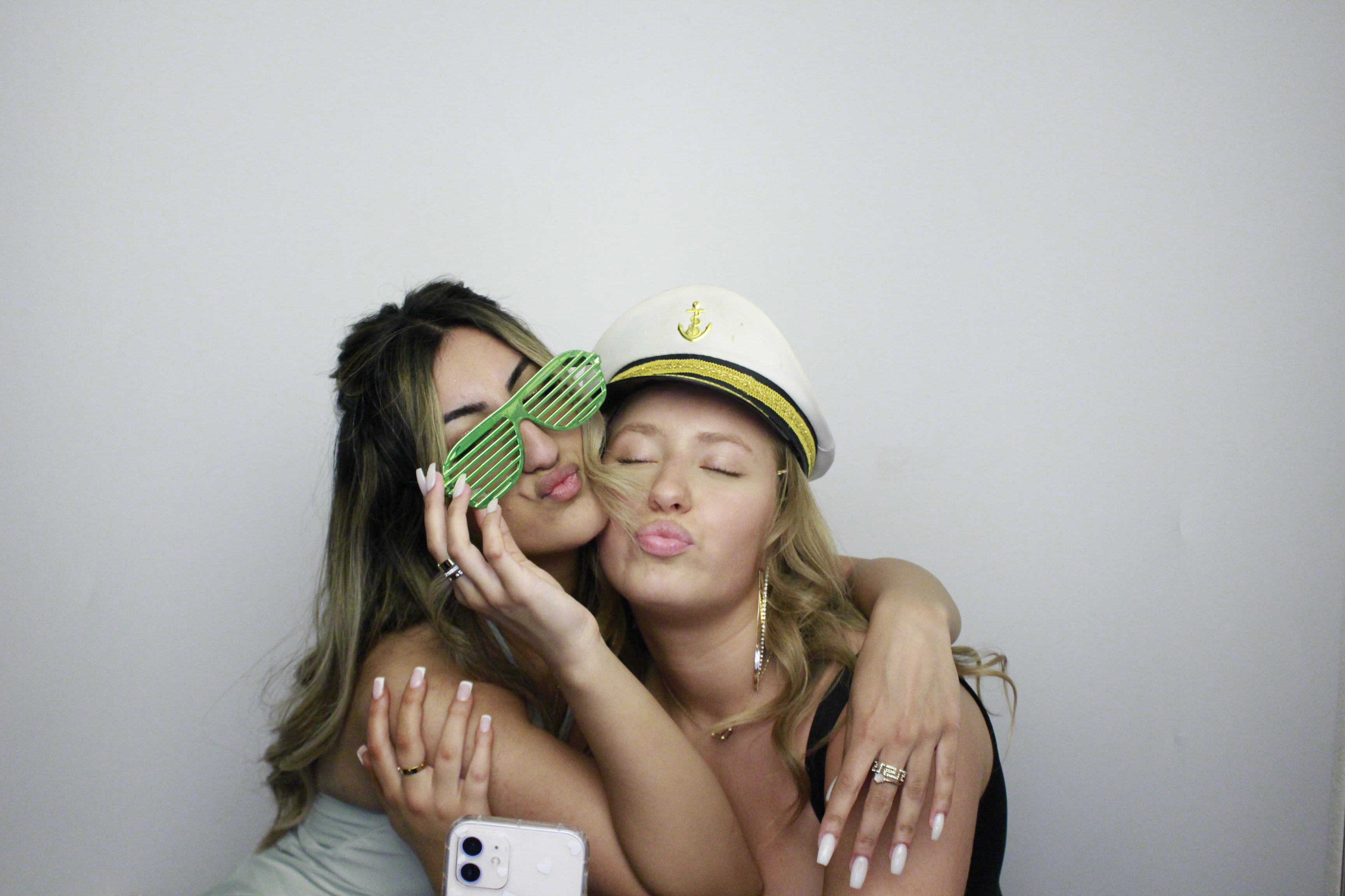 Fullbrook Leavers Party | View more photos from the event at gallery.myphotoboothexperience.co.uk/u/MyPhotoBoothExperienceLtd/Fullbrook-Leavers-Party