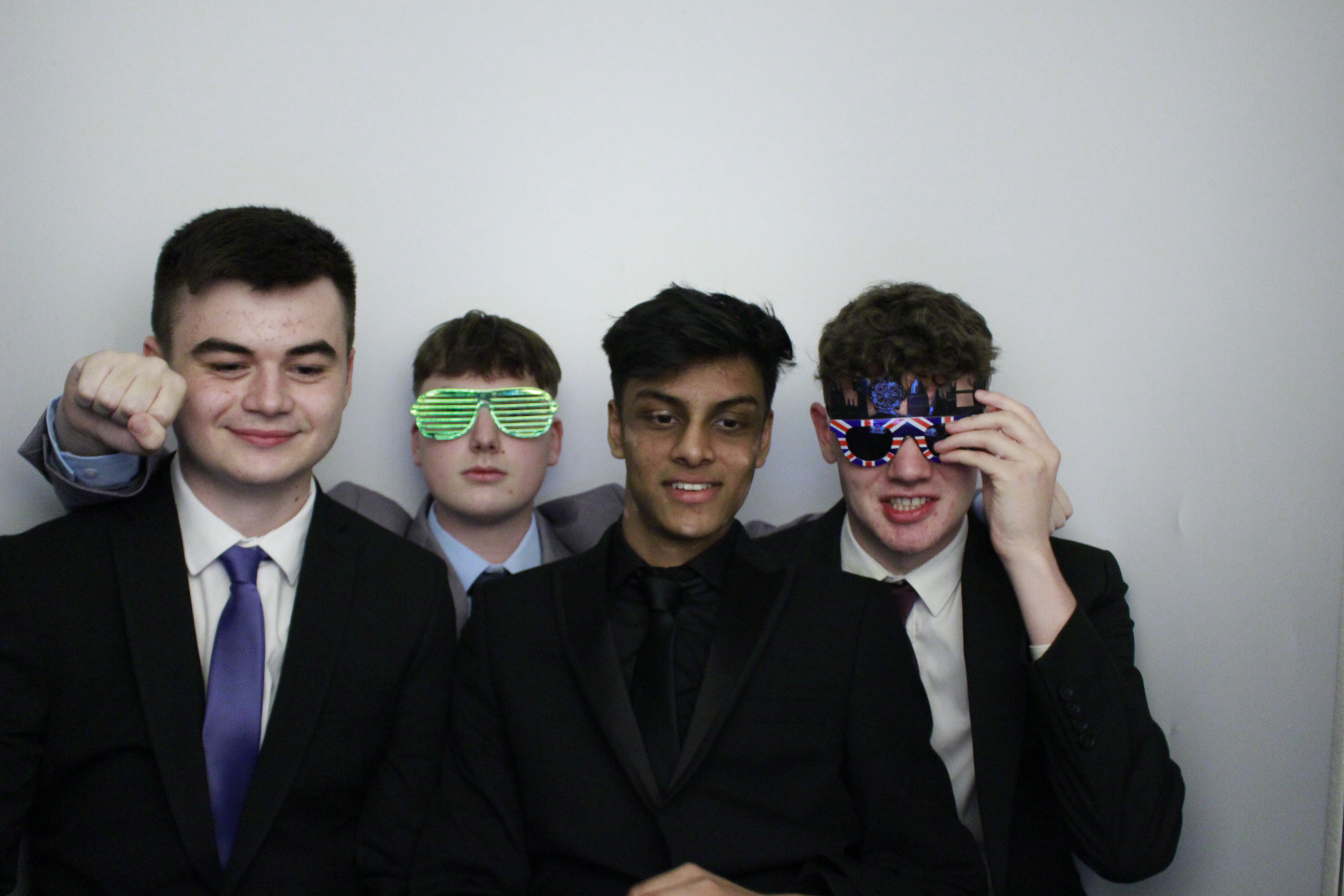 Fullbrook Leavers Party | View more photos from the event at gallery.myphotoboothexperience.co.uk/u/MyPhotoBoothExperienceLtd/Fullbrook-Leavers-Party