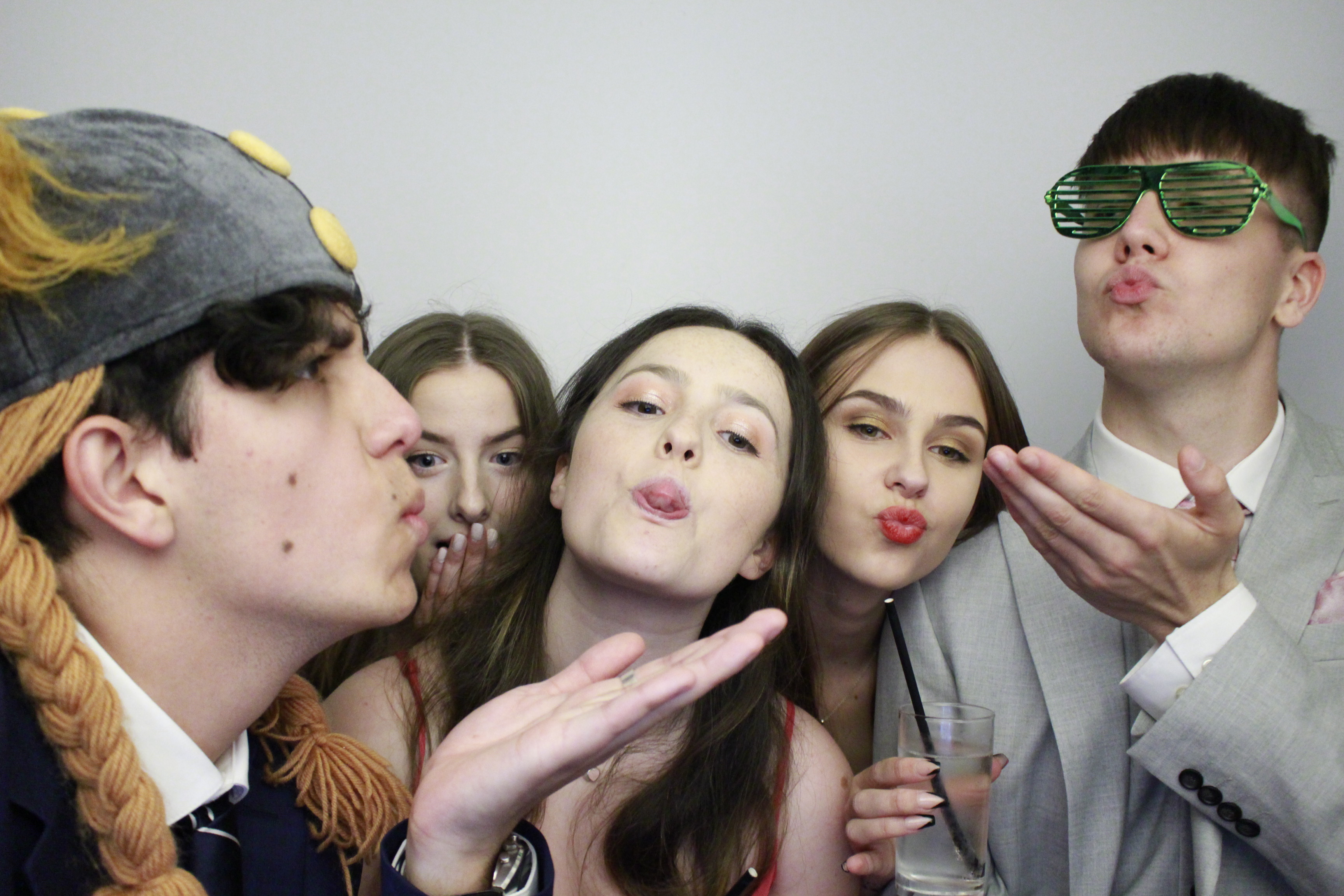 Fullbrook Leavers Party | View more photos from the event at gallery.myphotoboothexperience.co.uk/u/MyPhotoBoothExperienceLtd/Fullbrook-Leavers-Party