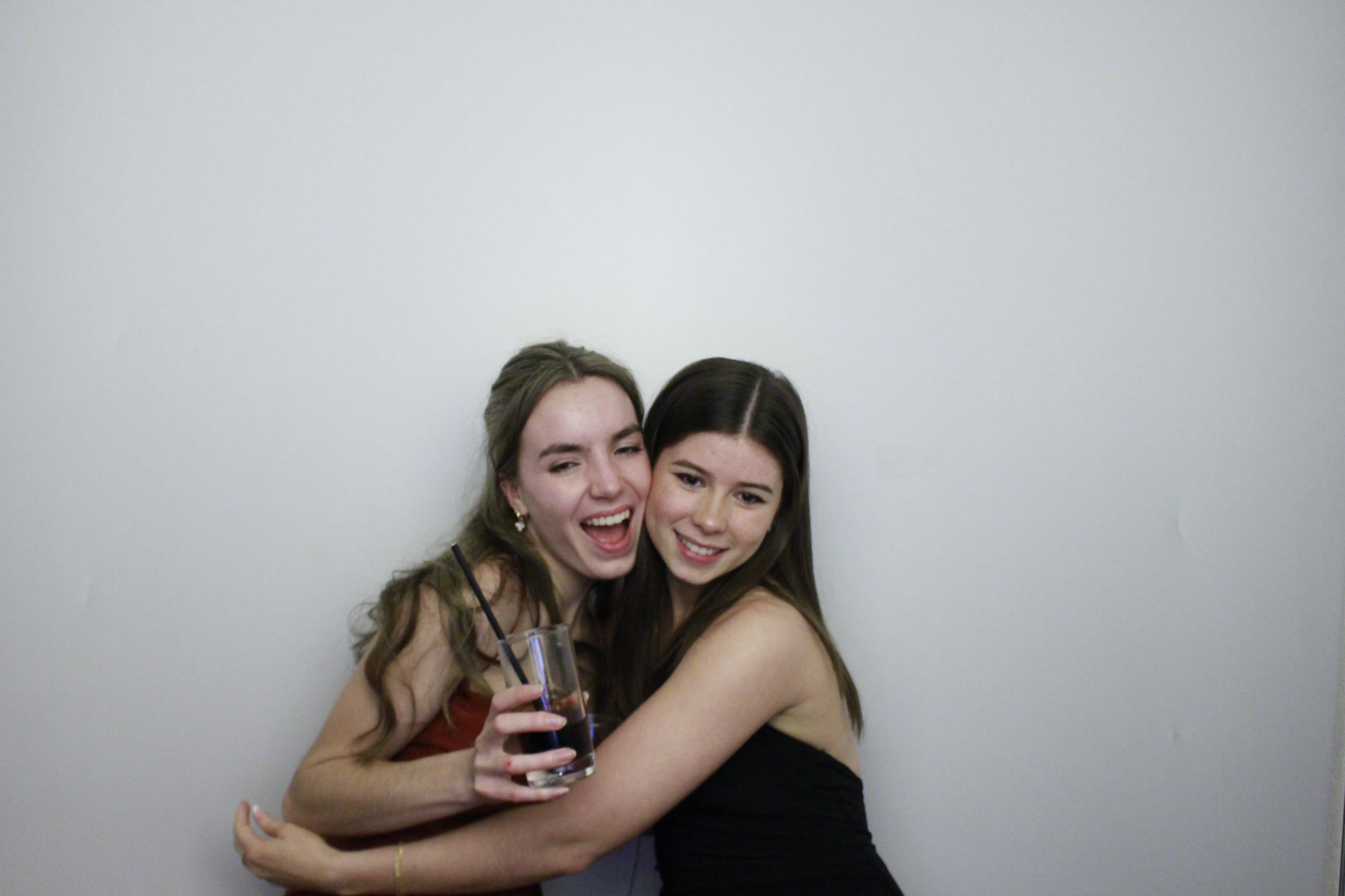 Fullbrook Leavers Party | View more photos from the event at gallery.myphotoboothexperience.co.uk/u/MyPhotoBoothExperienceLtd/Fullbrook-Leavers-Party