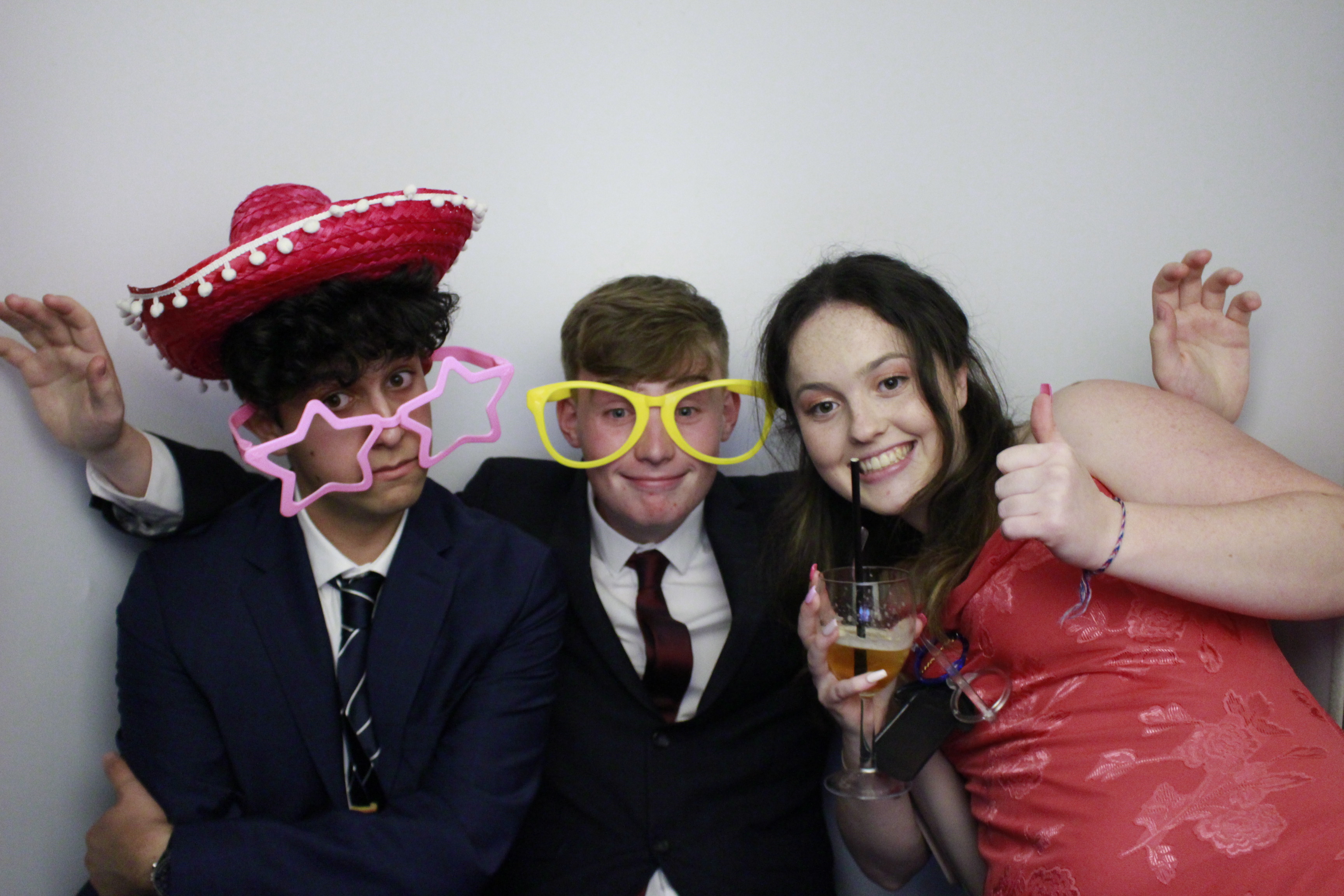 Fullbrook Leavers Party | View more photos from the event at gallery.myphotoboothexperience.co.uk/u/MyPhotoBoothExperienceLtd/Fullbrook-Leavers-Party