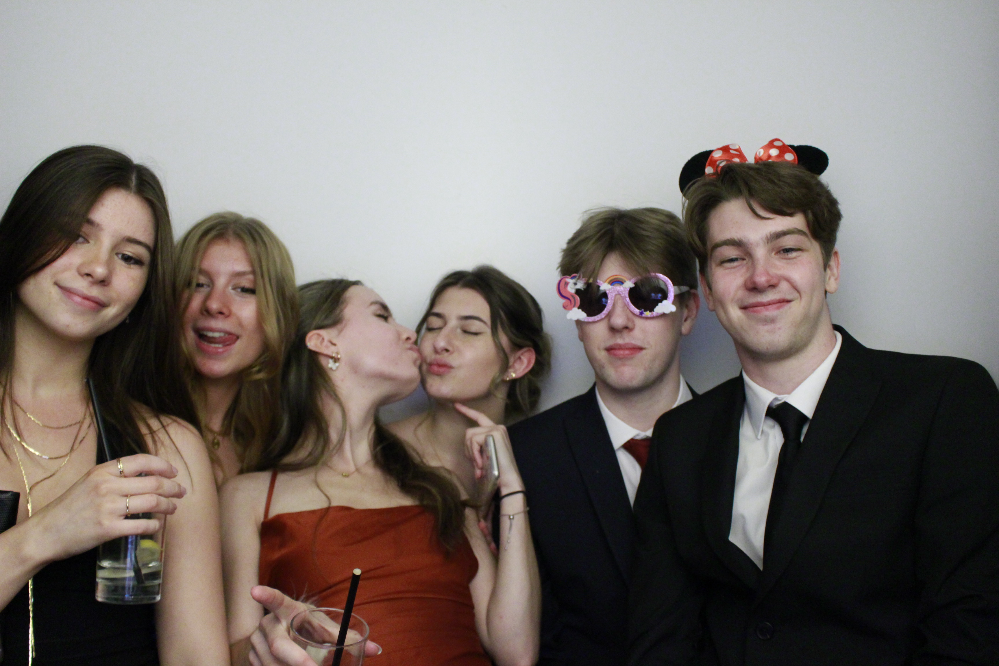 Fullbrook Leavers Party | View more photos from the event at gallery.myphotoboothexperience.co.uk/u/MyPhotoBoothExperienceLtd/Fullbrook-Leavers-Party