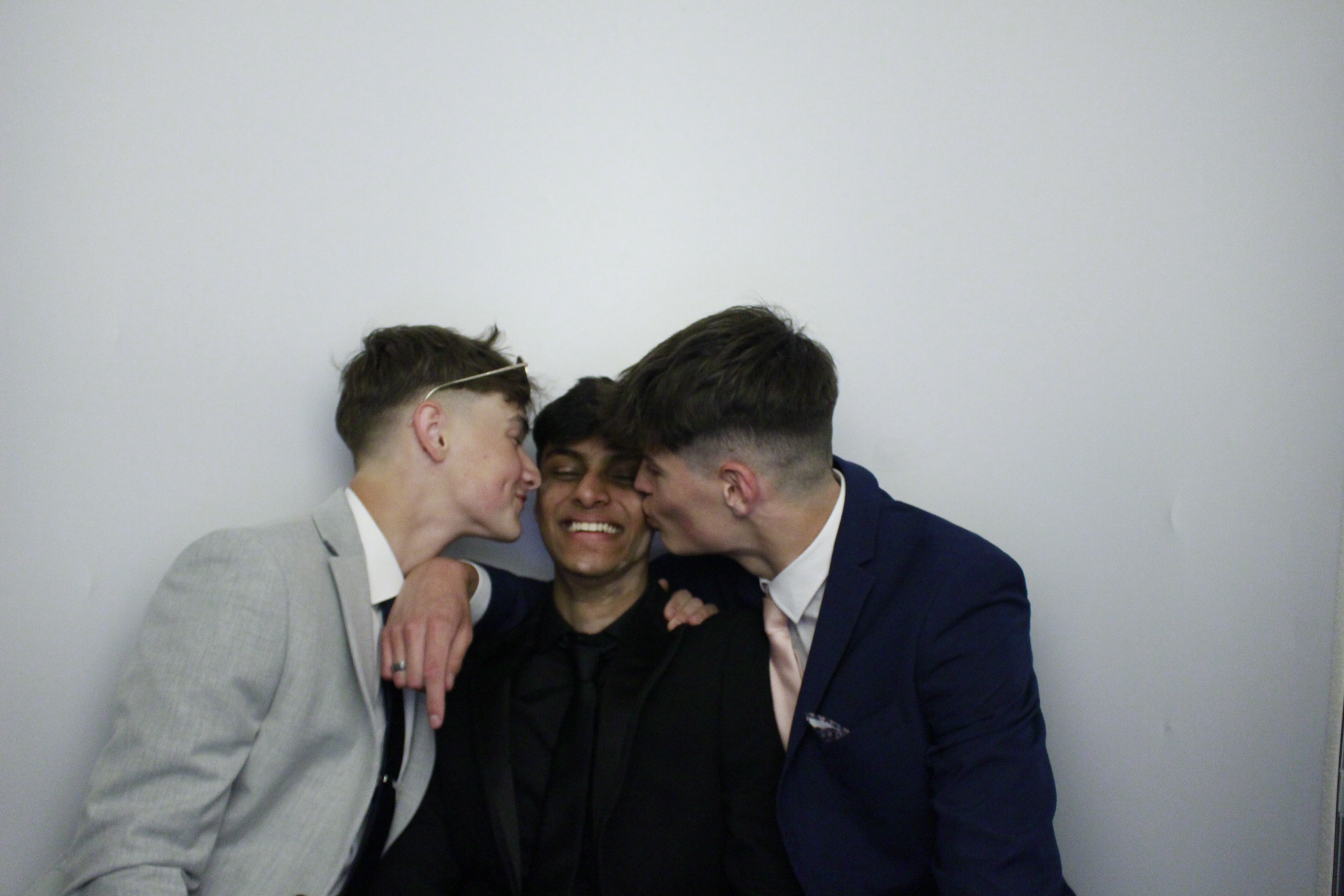 Fullbrook Leavers Party | View more photos from the event at gallery.myphotoboothexperience.co.uk/u/MyPhotoBoothExperienceLtd/Fullbrook-Leavers-Party