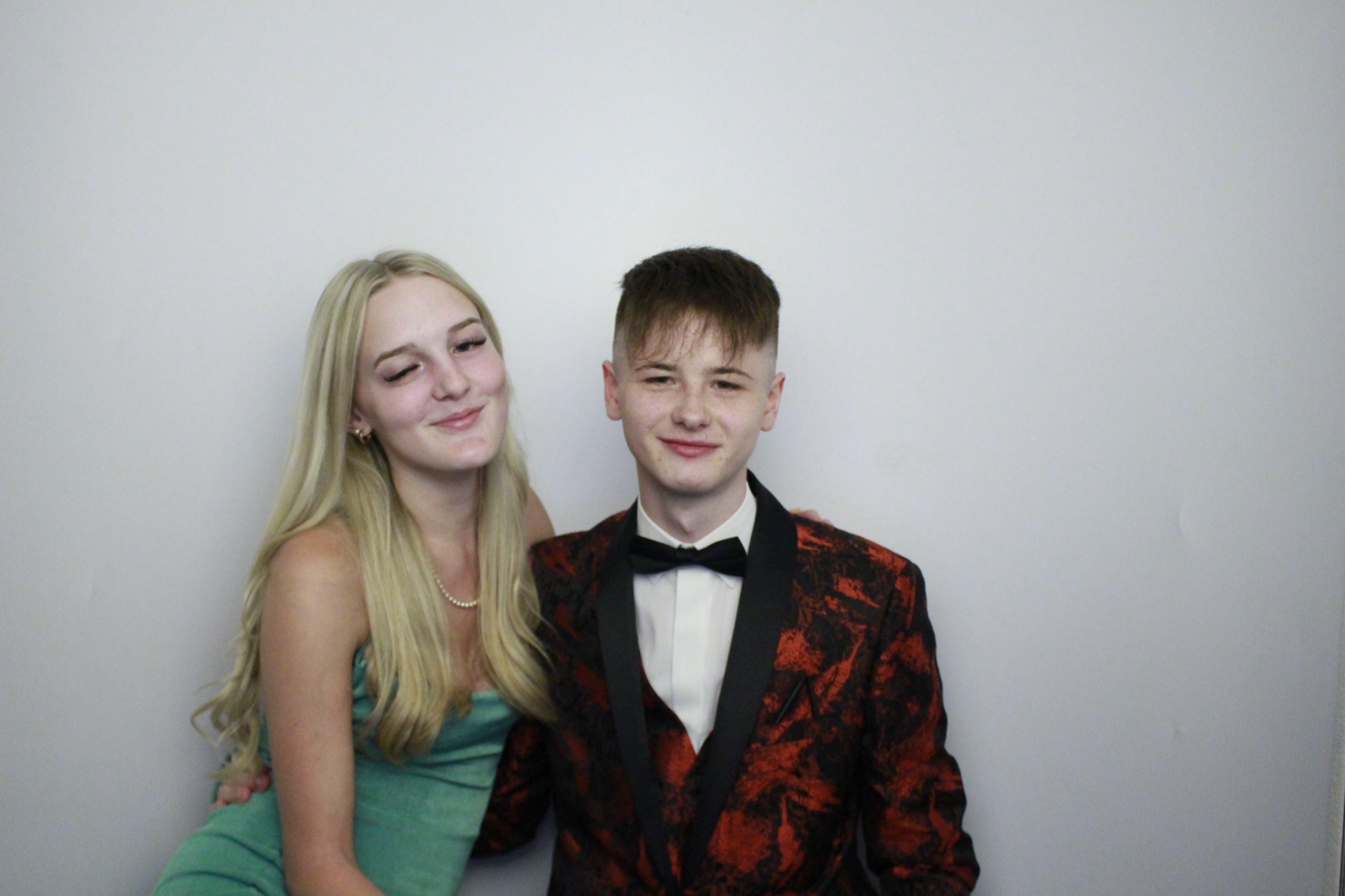 Fullbrook Leavers Party | View more photos from the event at gallery.myphotoboothexperience.co.uk/u/MyPhotoBoothExperienceLtd/Fullbrook-Leavers-Party