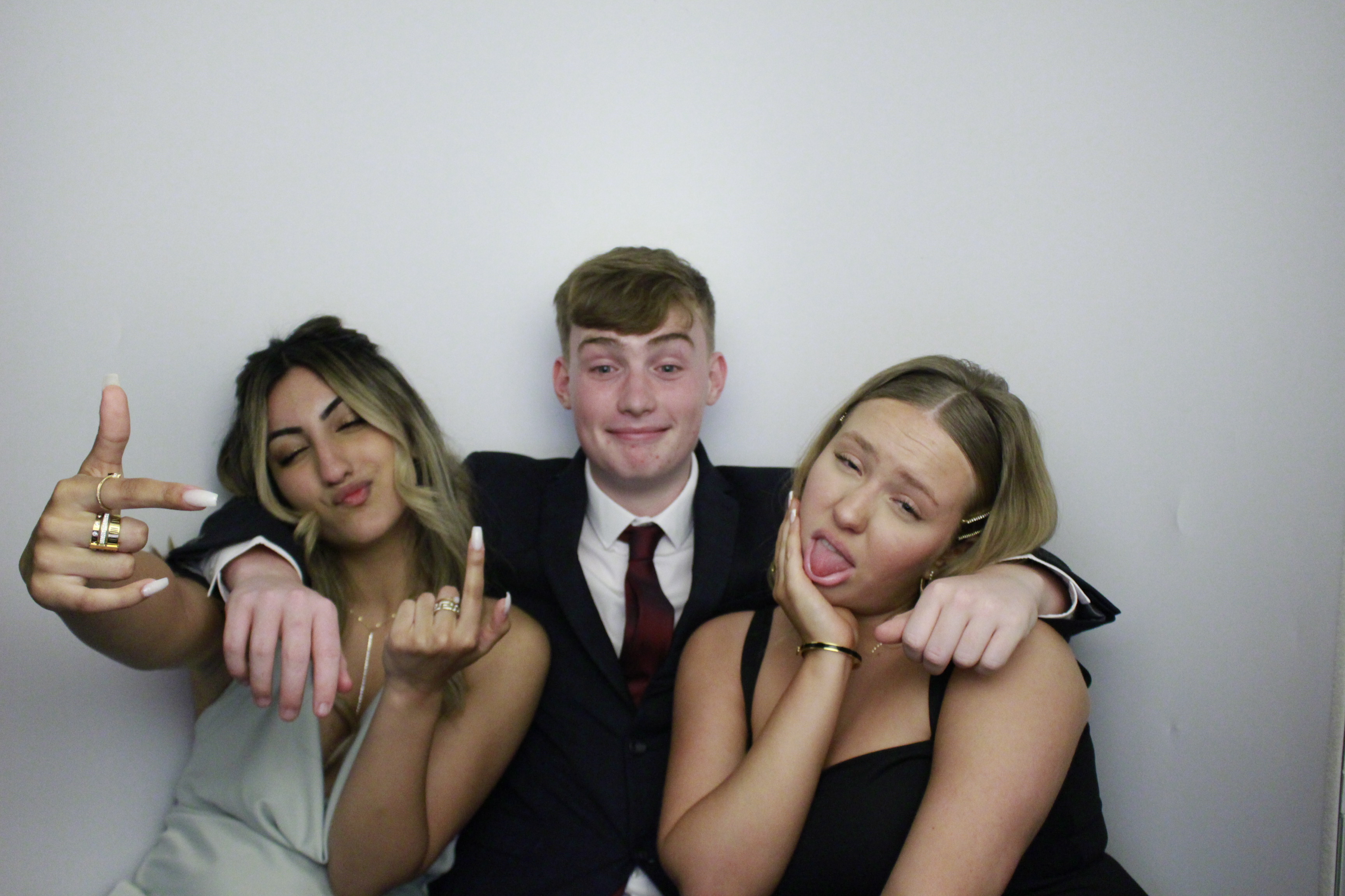 Fullbrook Leavers Party | View more photos from the event at gallery.myphotoboothexperience.co.uk/u/MyPhotoBoothExperienceLtd/Fullbrook-Leavers-Party