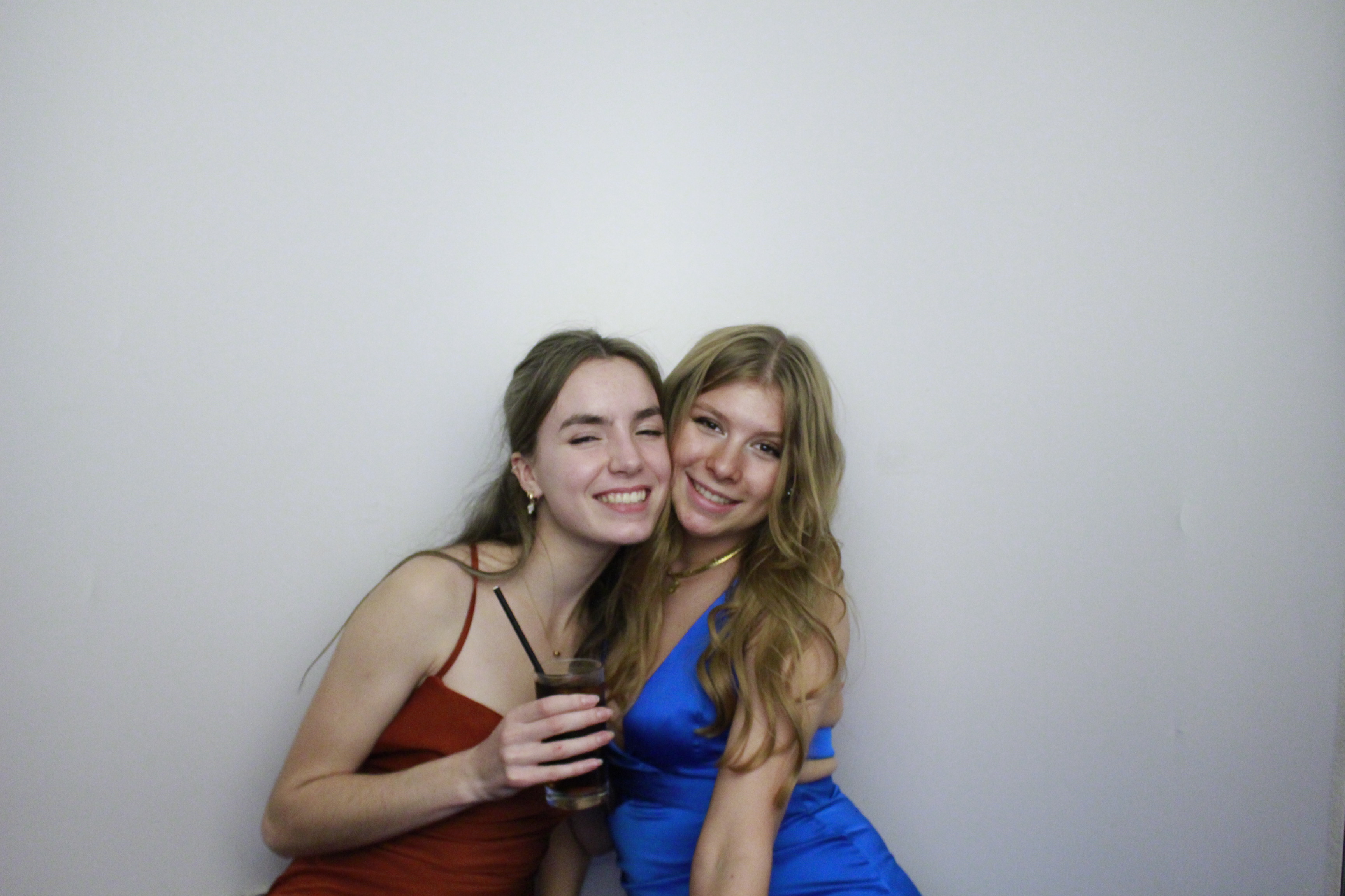 Fullbrook Leavers Party | View more photos from the event at gallery.myphotoboothexperience.co.uk/u/MyPhotoBoothExperienceLtd/Fullbrook-Leavers-Party