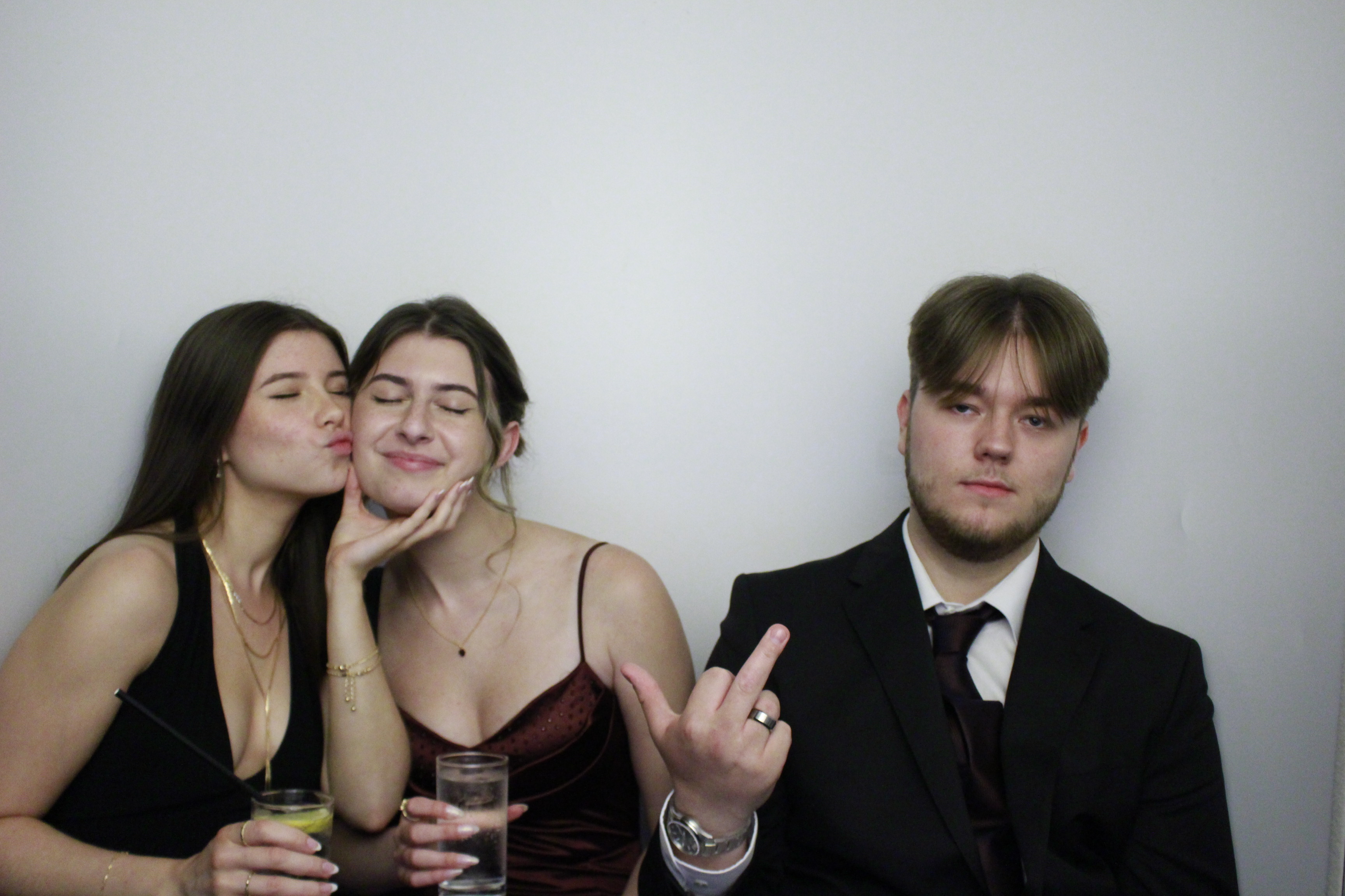 Fullbrook Leavers Party | View more photos from the event at gallery.myphotoboothexperience.co.uk/u/MyPhotoBoothExperienceLtd/Fullbrook-Leavers-Party