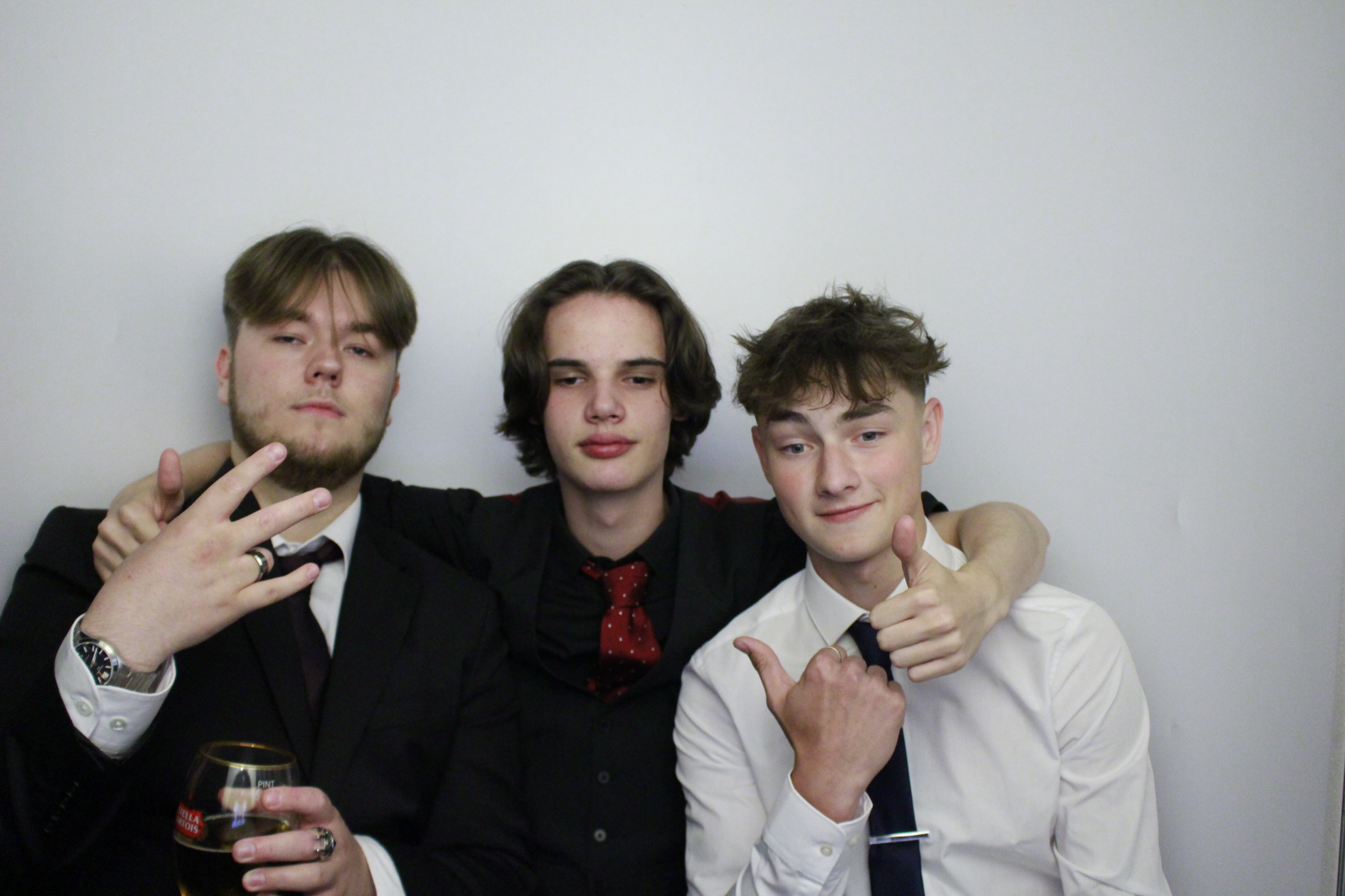 Fullbrook Leavers Party | View more photos from the event at gallery.myphotoboothexperience.co.uk/u/MyPhotoBoothExperienceLtd/Fullbrook-Leavers-Party