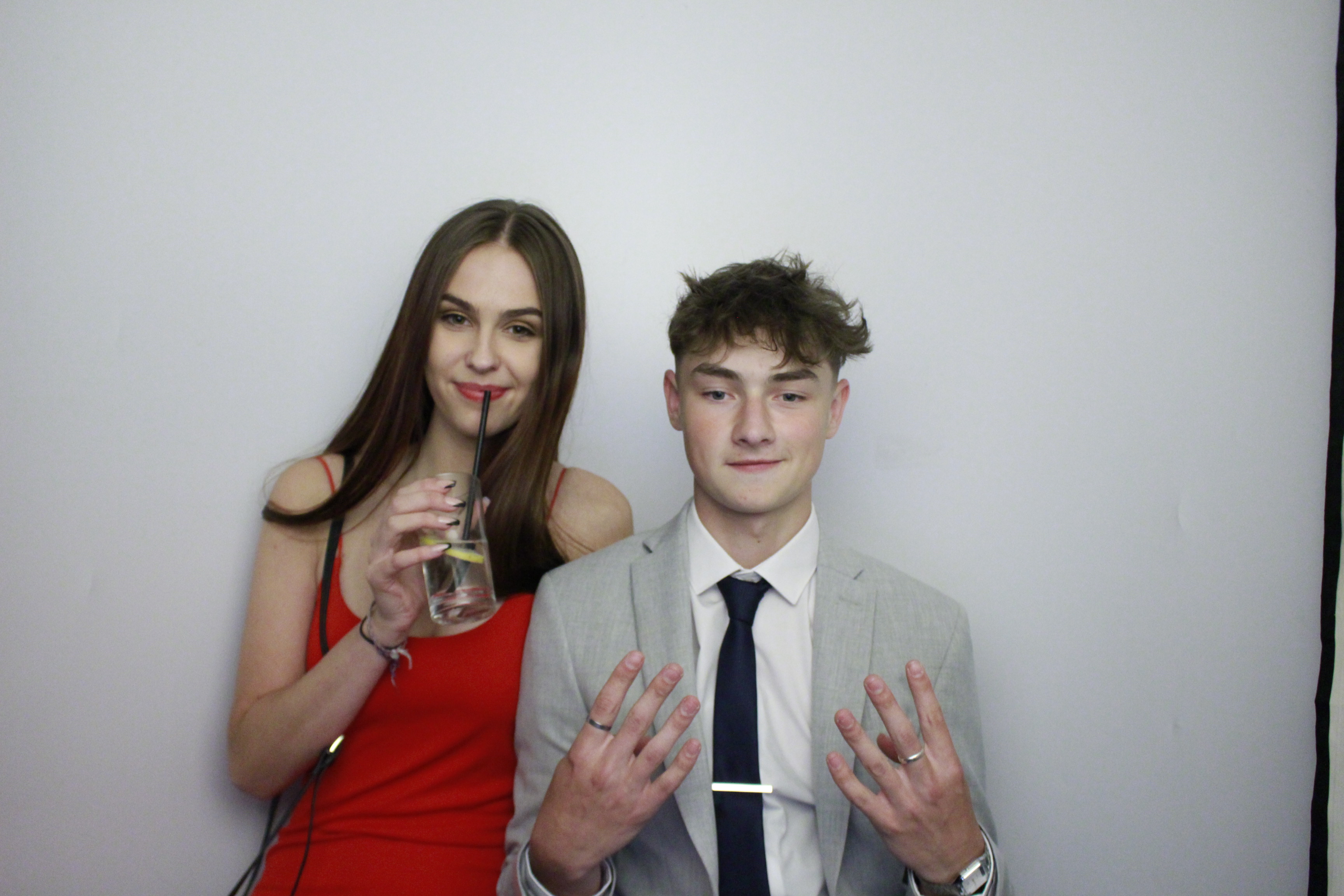 Fullbrook Leavers Party | View more photos from the event at gallery.myphotoboothexperience.co.uk/u/MyPhotoBoothExperienceLtd/Fullbrook-Leavers-Party