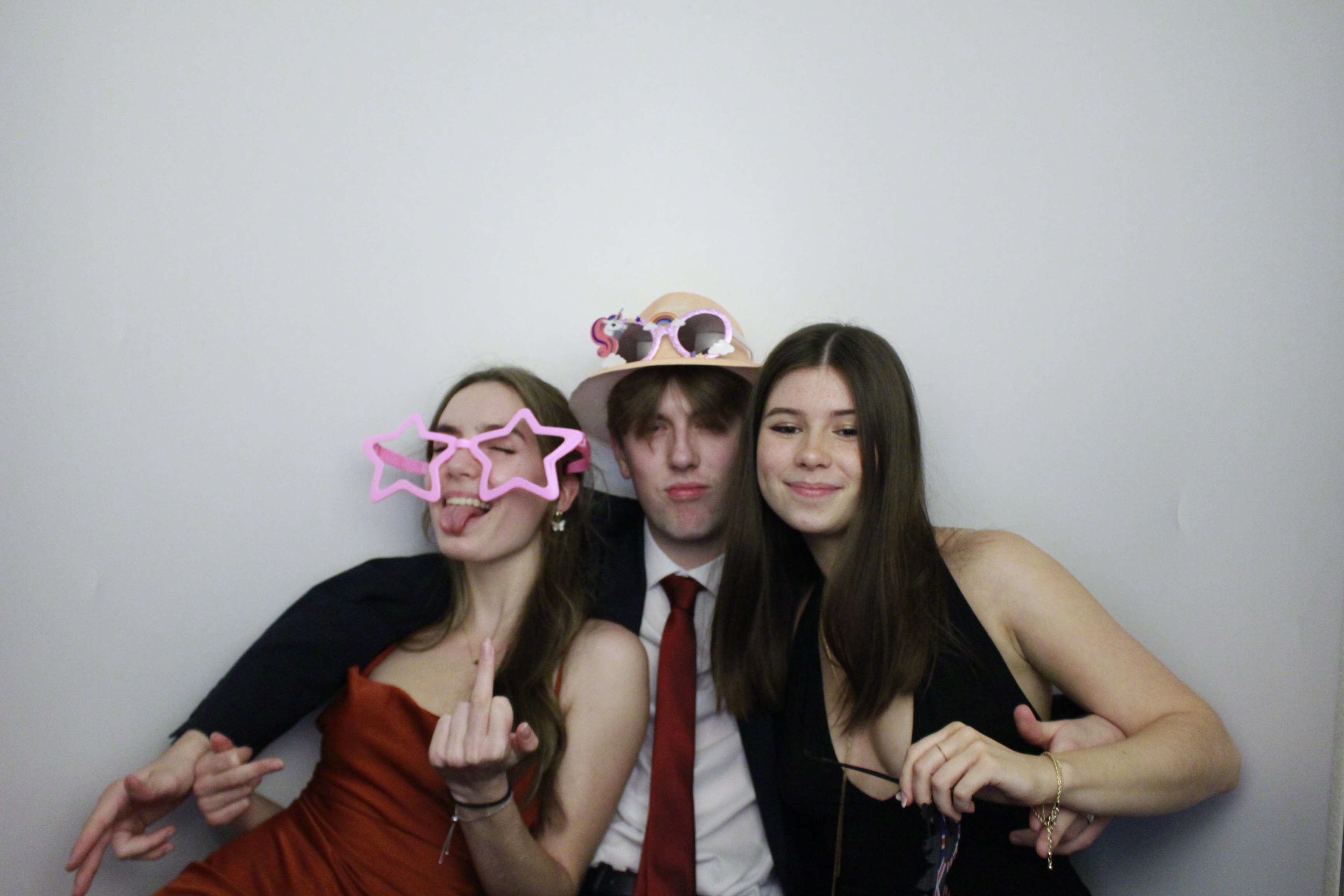 Fullbrook Leavers Party | View more photos from the event at gallery.myphotoboothexperience.co.uk/u/MyPhotoBoothExperienceLtd/Fullbrook-Leavers-Party