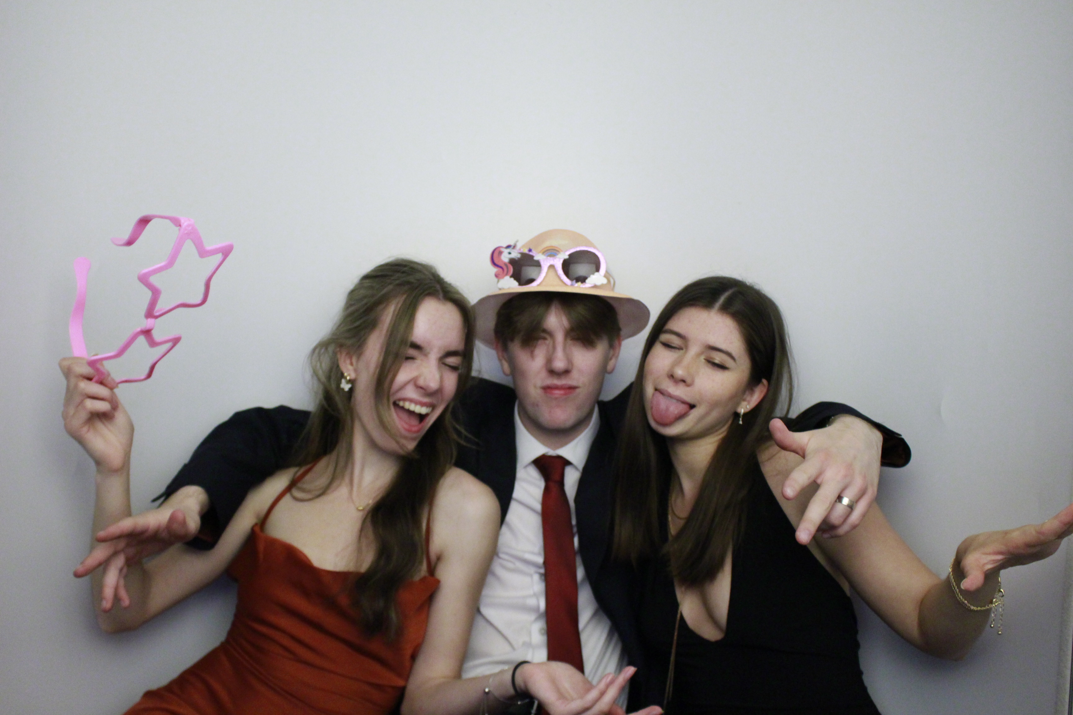 Fullbrook Leavers Party | View more photos from the event at gallery.myphotoboothexperience.co.uk/u/MyPhotoBoothExperienceLtd/Fullbrook-Leavers-Party