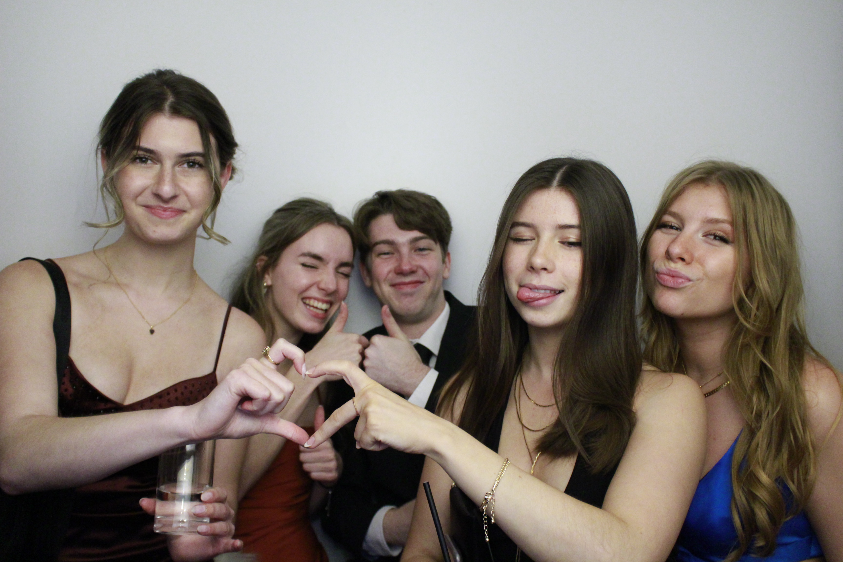 Fullbrook Leavers Party | View more photos from the event at gallery.myphotoboothexperience.co.uk/u/MyPhotoBoothExperienceLtd/Fullbrook-Leavers-Party
