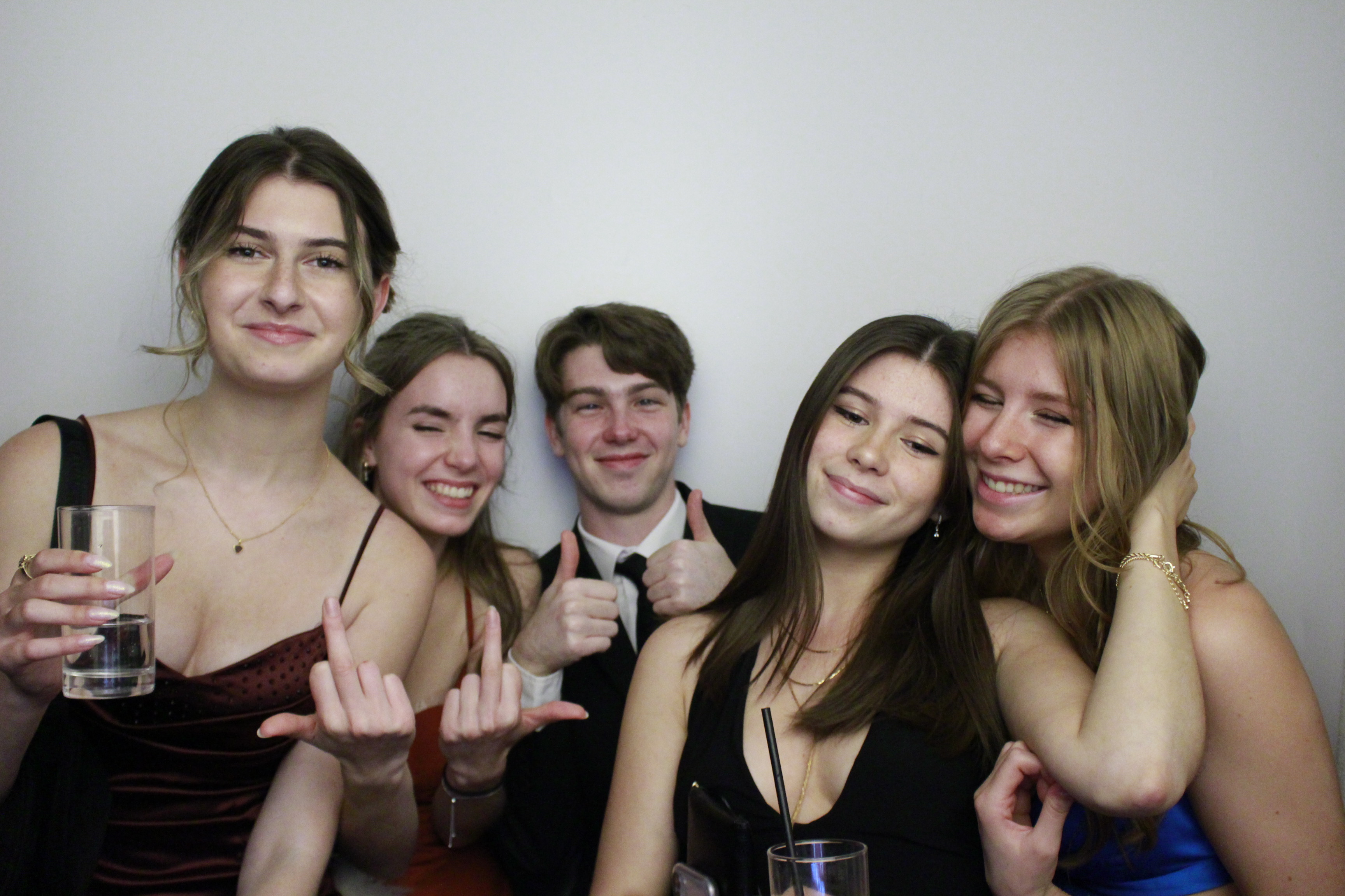 Fullbrook Leavers Party | View more photos from the event at gallery.myphotoboothexperience.co.uk/u/MyPhotoBoothExperienceLtd/Fullbrook-Leavers-Party