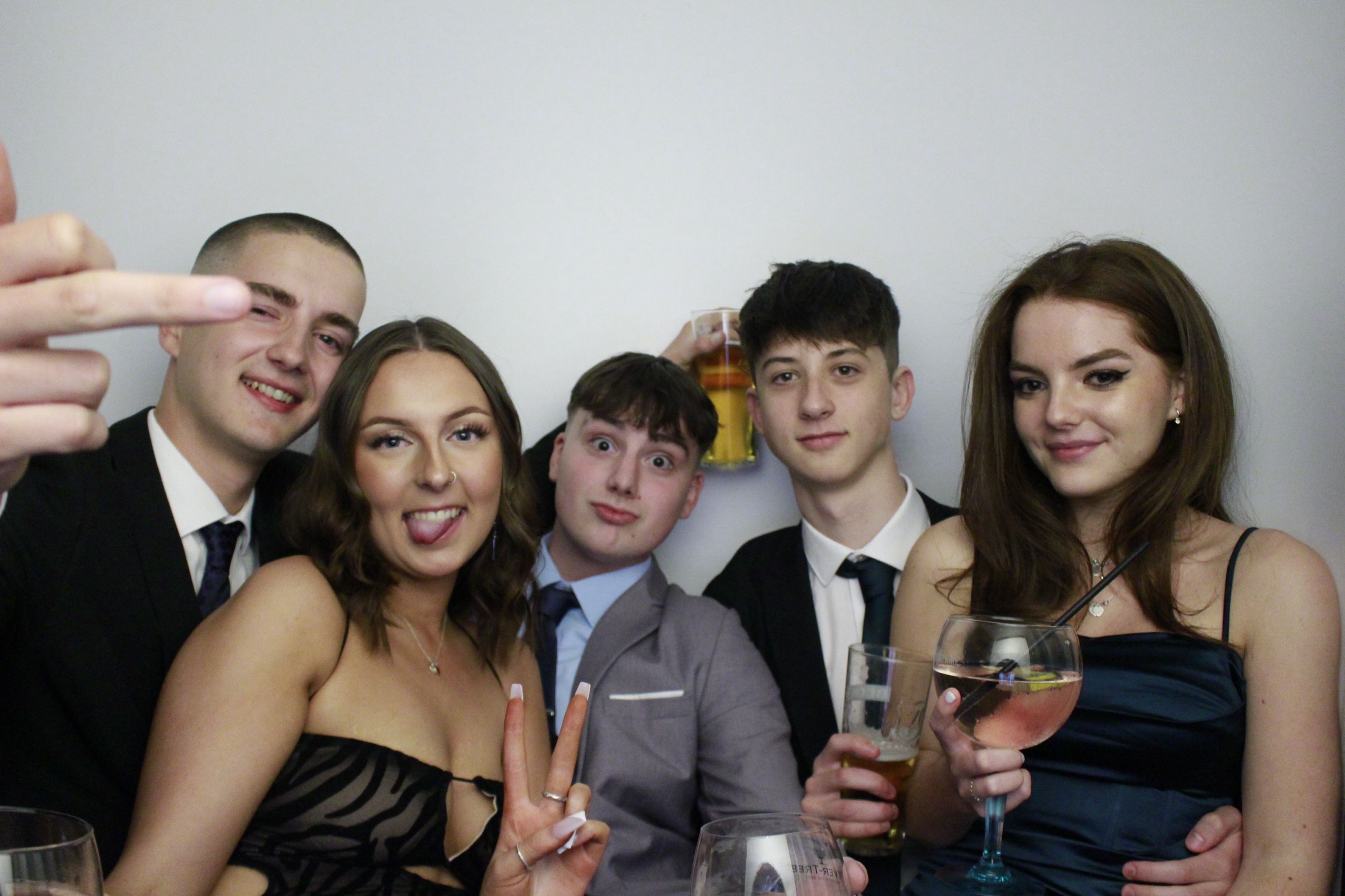 Fullbrook Leavers Party | View more photos from the event at gallery.myphotoboothexperience.co.uk/u/MyPhotoBoothExperienceLtd/Fullbrook-Leavers-Party