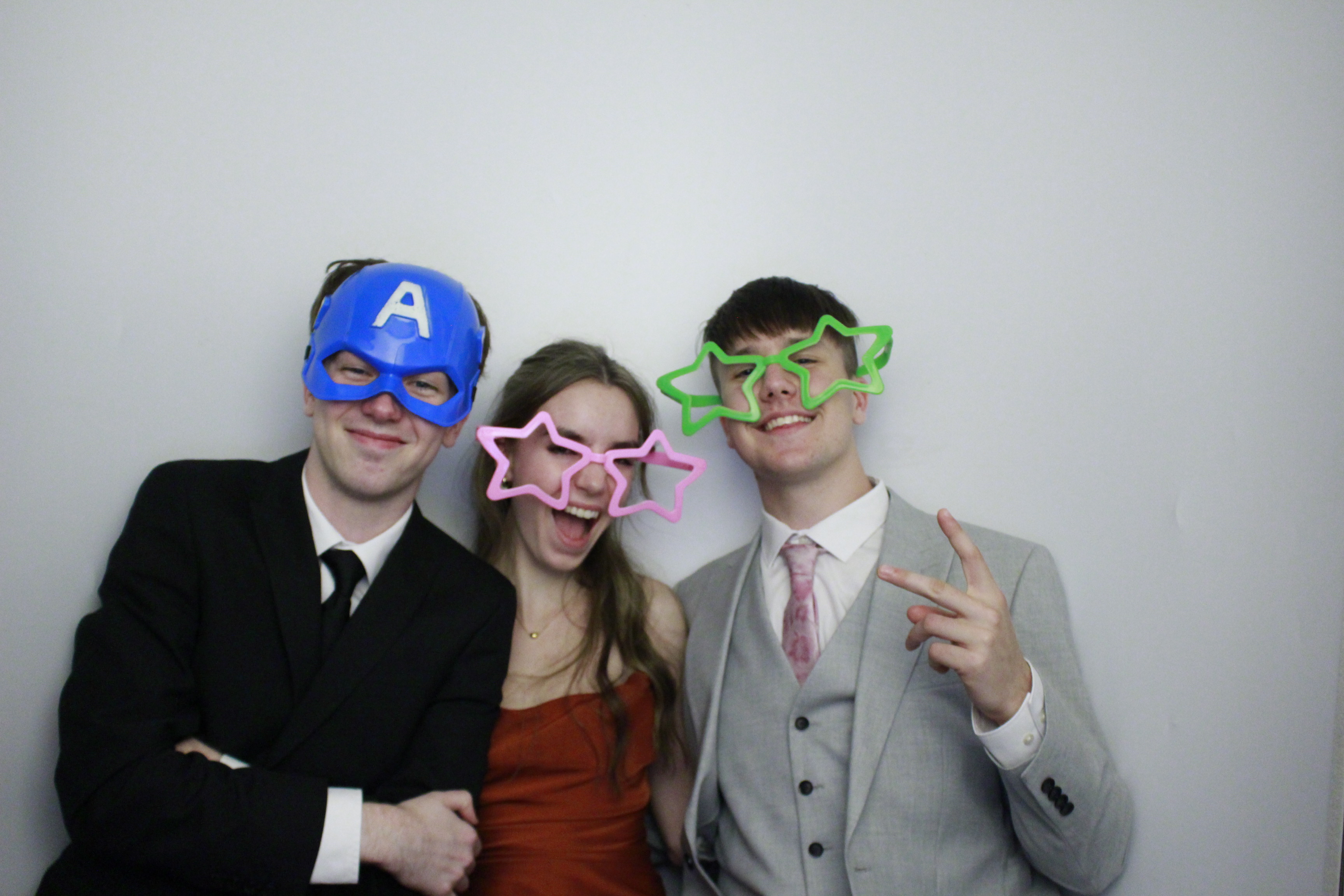 Fullbrook Leavers Party | View more photos from the event at gallery.myphotoboothexperience.co.uk/u/MyPhotoBoothExperienceLtd/Fullbrook-Leavers-Party