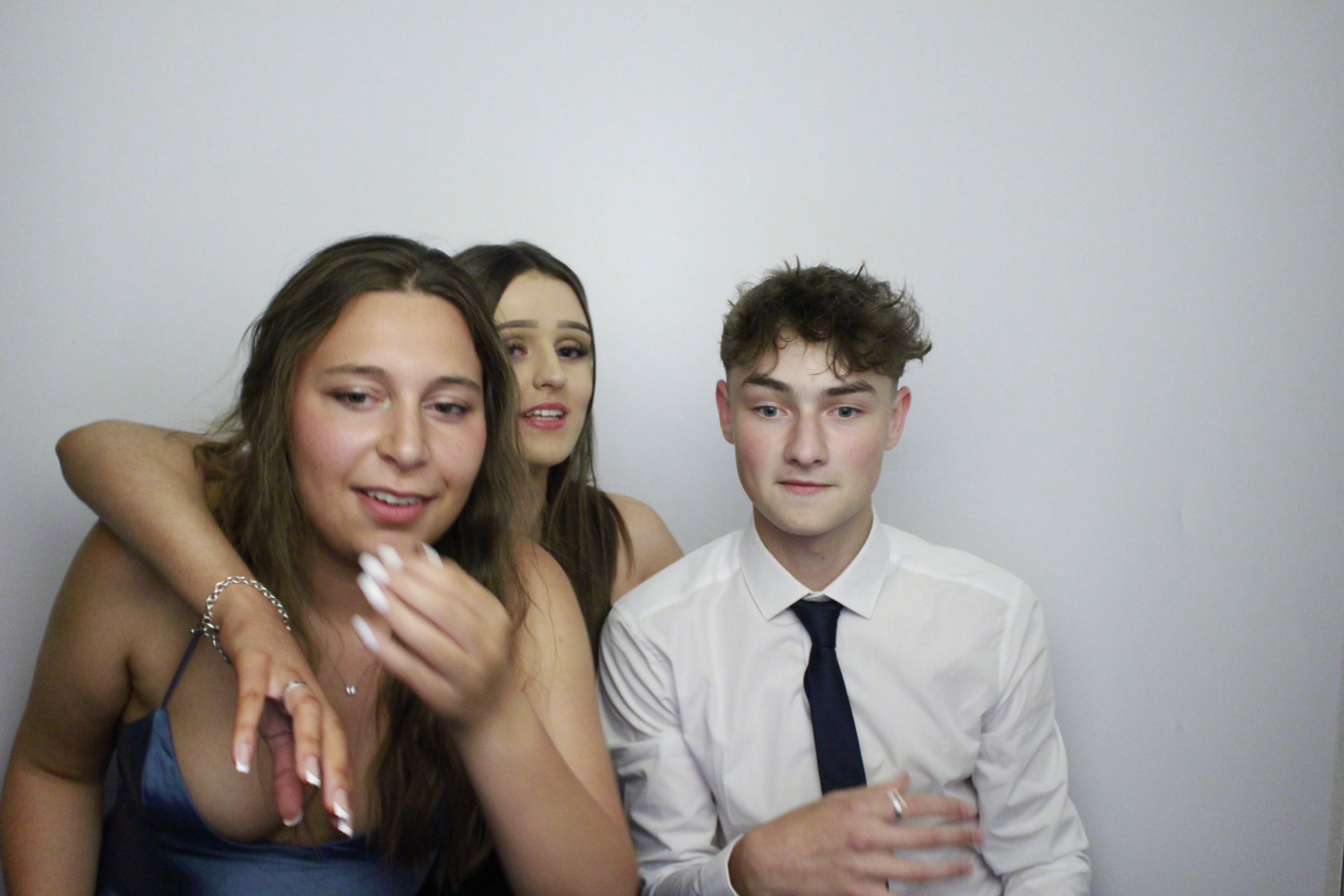 Fullbrook Leavers Party | View more photos from the event at gallery.myphotoboothexperience.co.uk/u/MyPhotoBoothExperienceLtd/Fullbrook-Leavers-Party