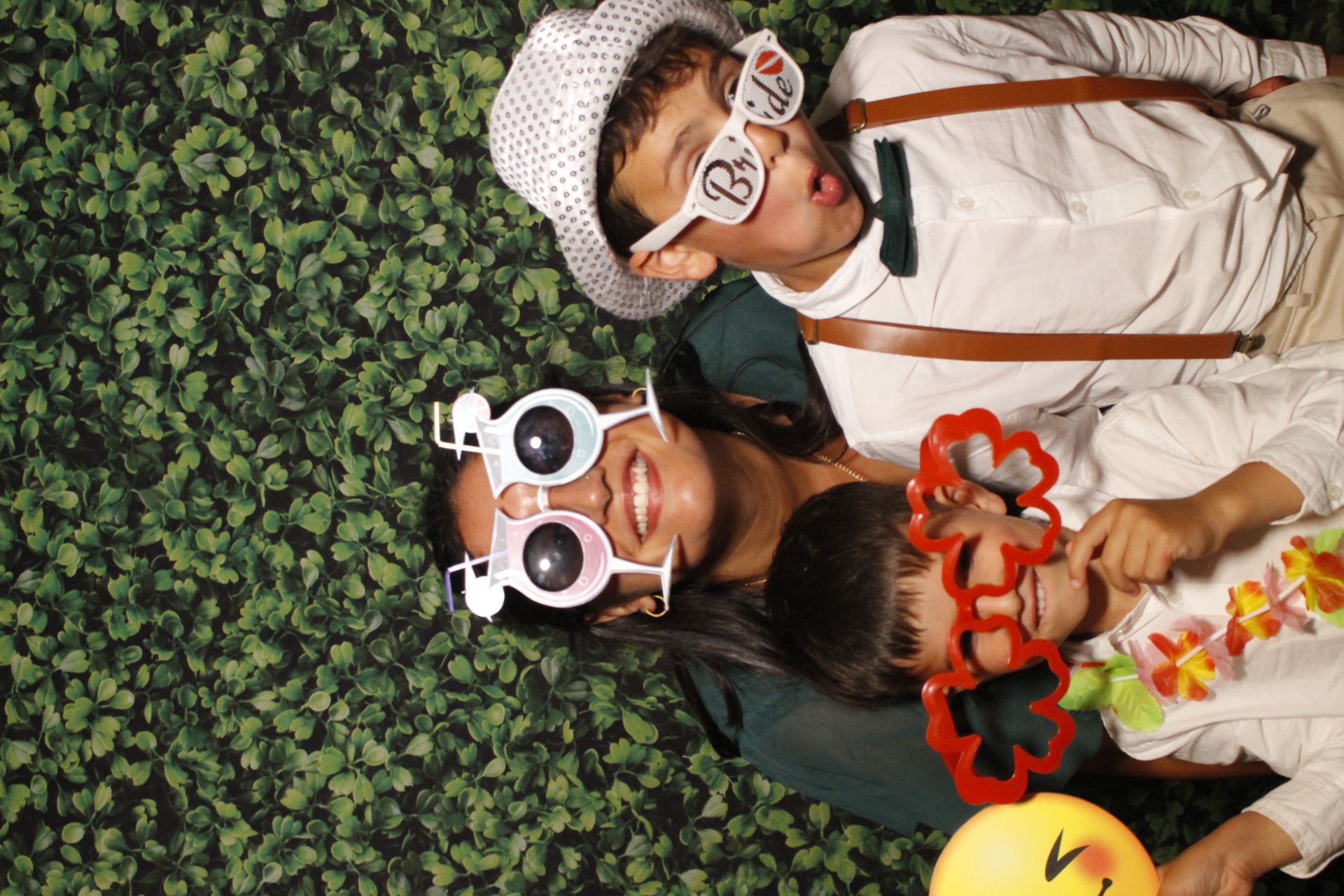 Gina & Kevin's Wedding (Konie22) | View more photos from the event at gallery.myphotoboothexperience.co.uk/u/MyPhotoBoothExperienceLtd/Gina-Kevins-Wedding-Konie22