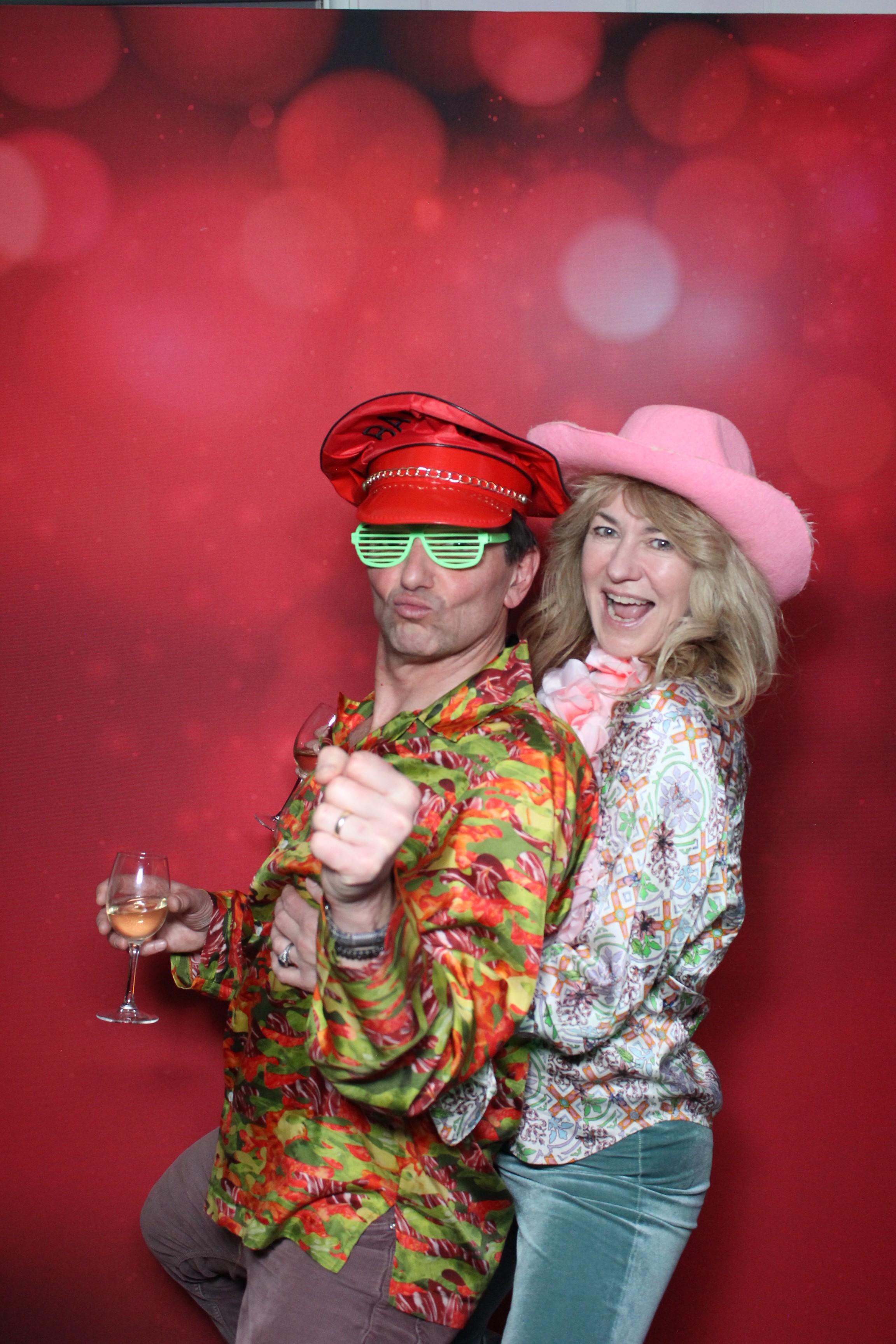 James & Lulu's 50th Birthday | View more photos from the event at gallery.myphotoboothexperience.co.uk/u/MyPhotoBoothExperienceLtd/James-Lulus-50th-Birthday