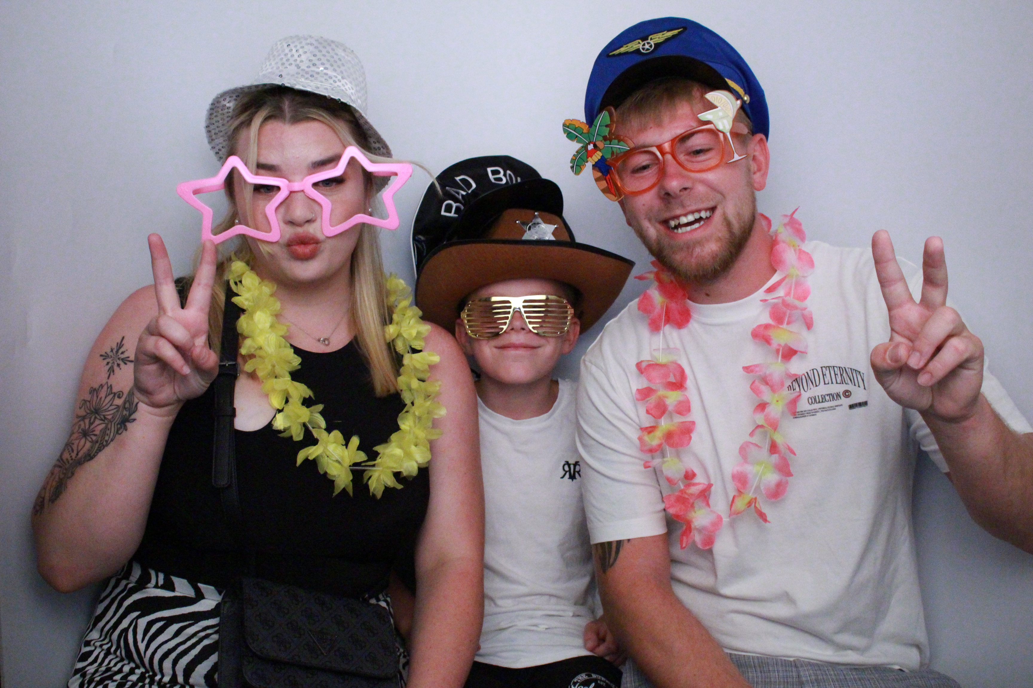 Jane's 50th Birthday  | View more photos from the event at gallery.myphotoboothexperience.co.uk/u/MyPhotoBoothExperienceLtd/Janes-50th-Birthday