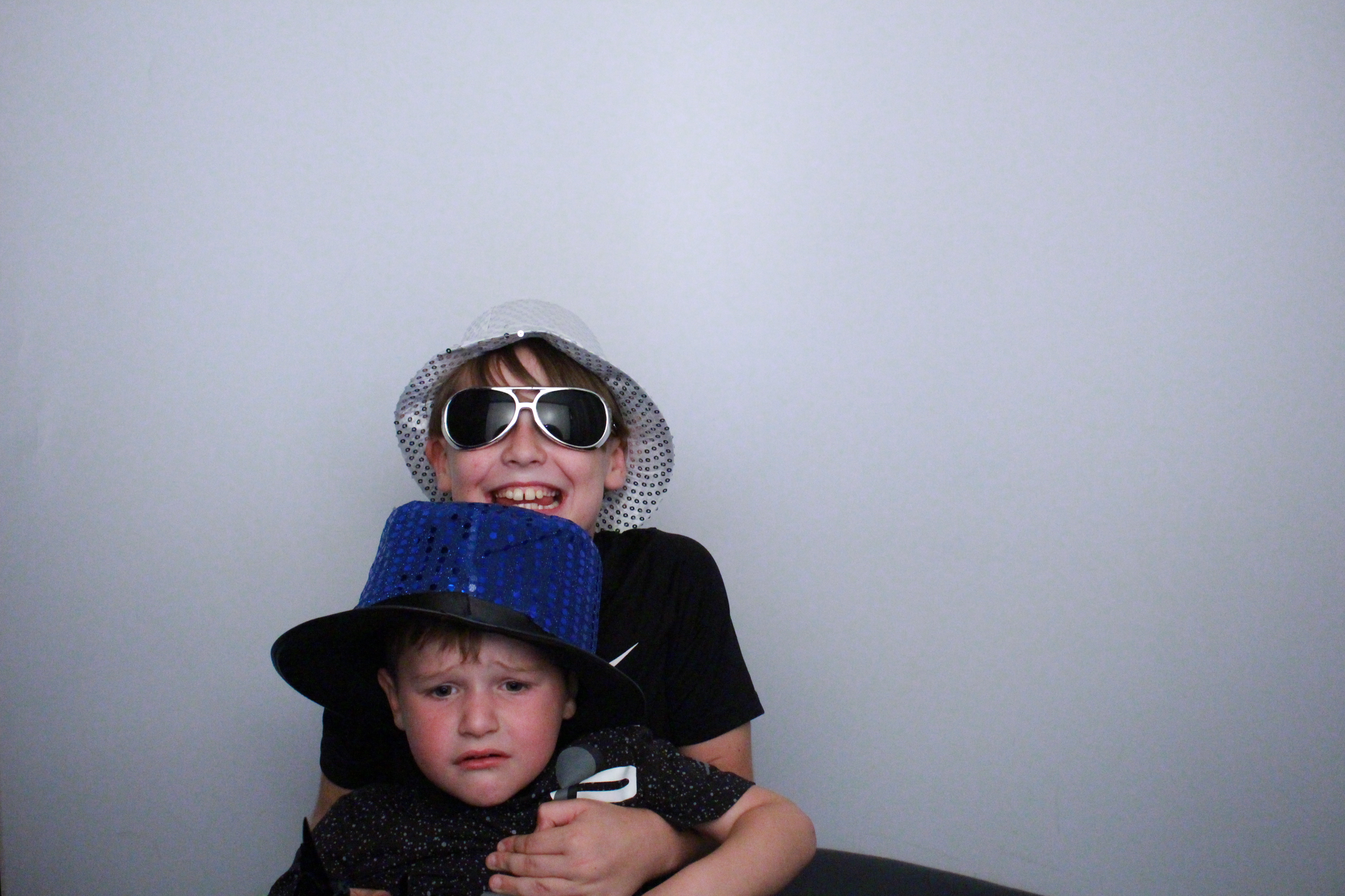 Jane's 50th Birthday  | View more photos from the event at gallery.myphotoboothexperience.co.uk/u/MyPhotoBoothExperienceLtd/Janes-50th-Birthday