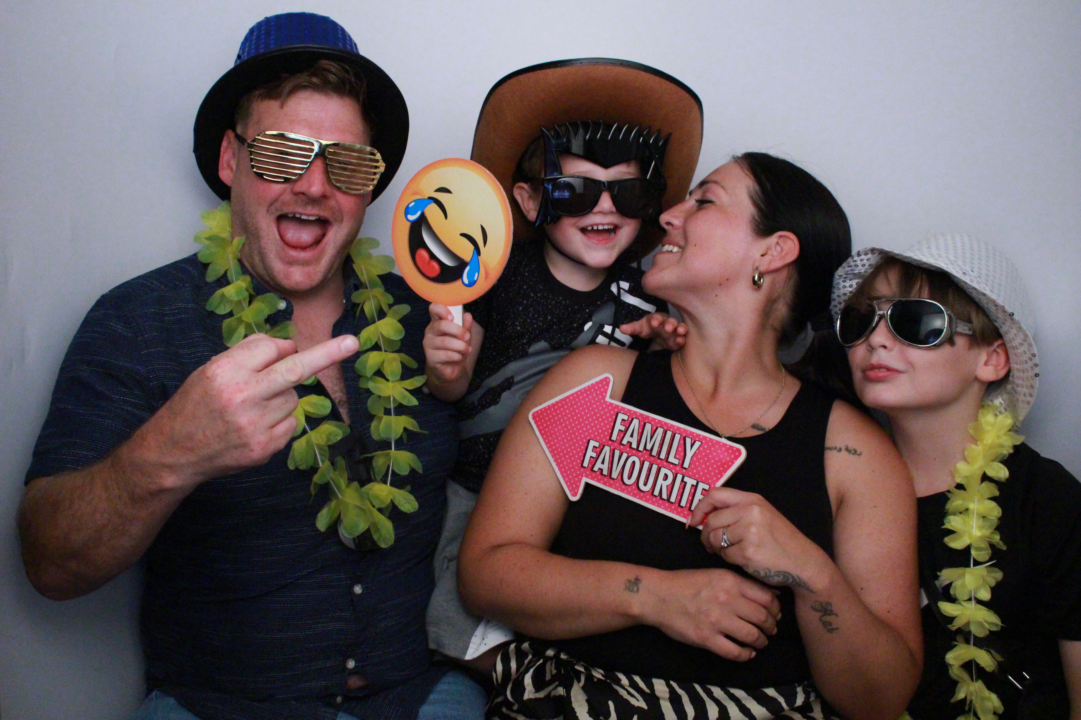 Jane's 50th Birthday  | View more photos from the event at gallery.myphotoboothexperience.co.uk/u/MyPhotoBoothExperienceLtd/Janes-50th-Birthday