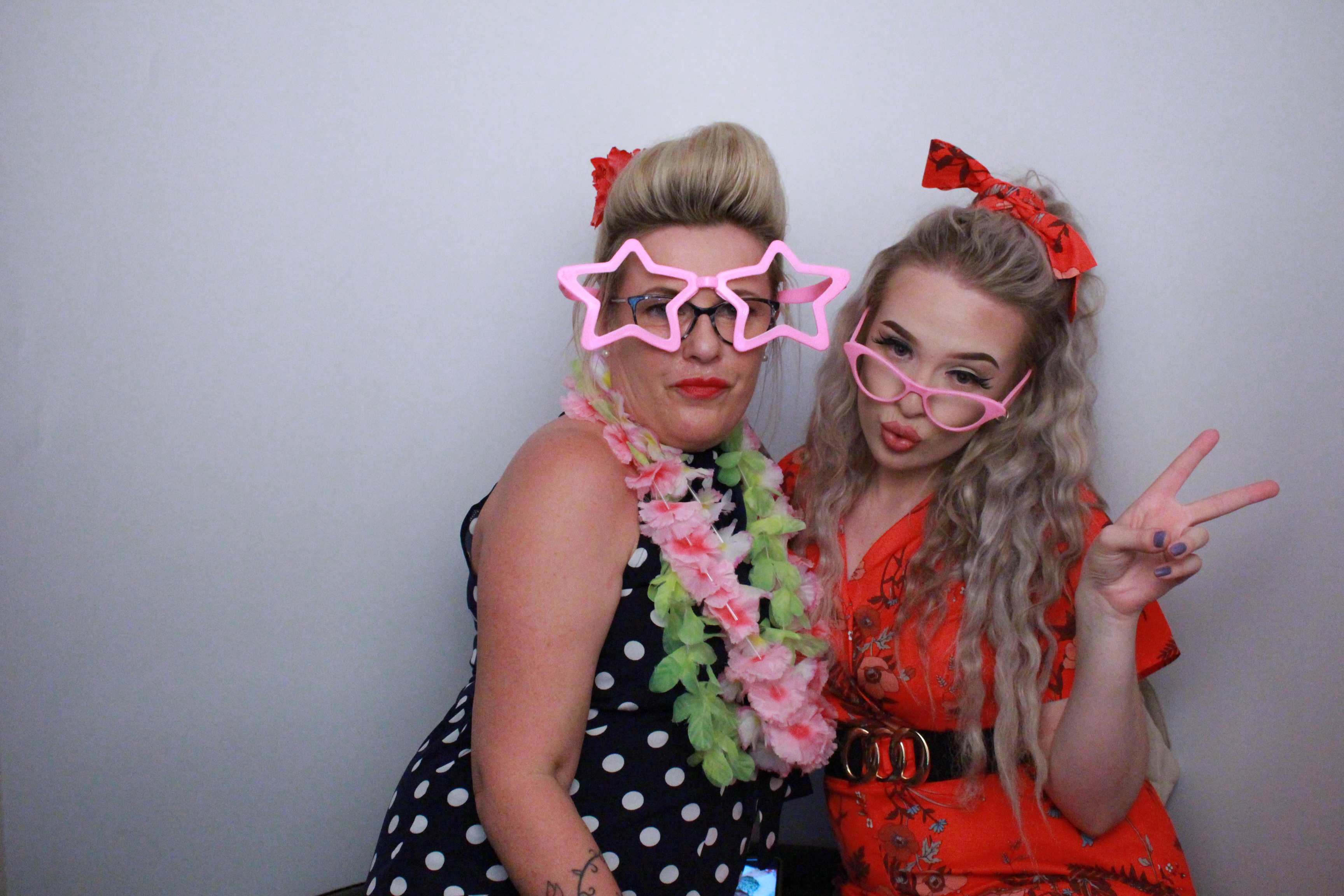 Jane's 50th Birthday  | View more photos from the event at gallery.myphotoboothexperience.co.uk/u/MyPhotoBoothExperienceLtd/Janes-50th-Birthday