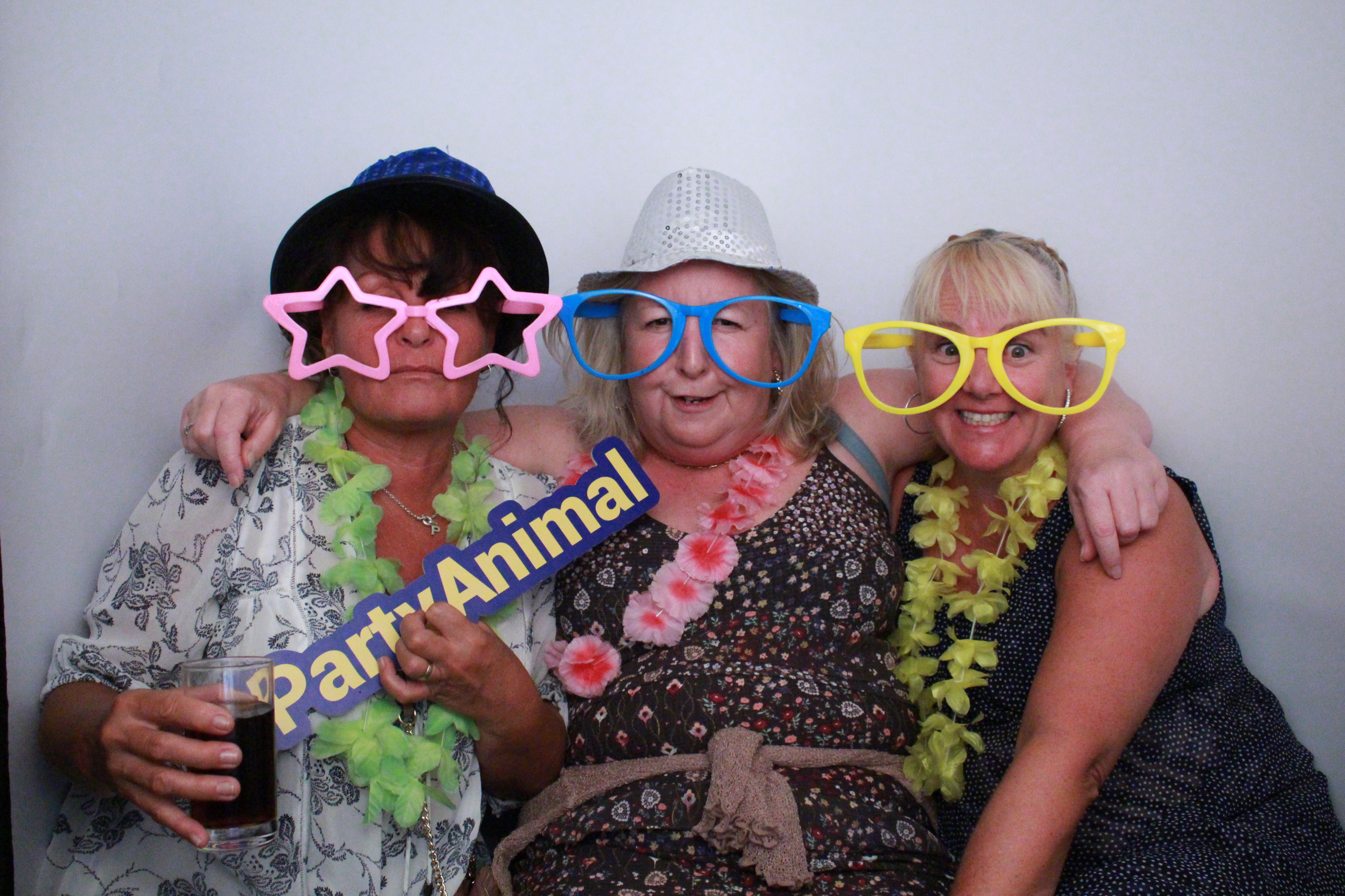 Jane's 50th Birthday  | View more photos from the event at gallery.myphotoboothexperience.co.uk/u/MyPhotoBoothExperienceLtd/Janes-50th-Birthday