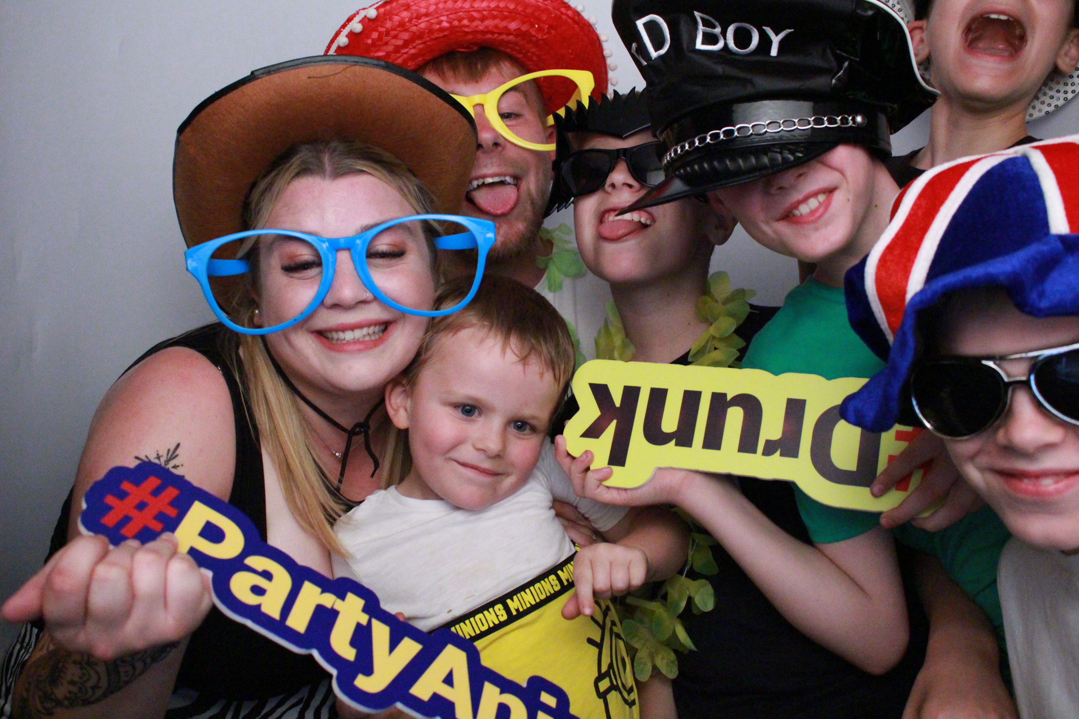 Jane's 50th Birthday  | View more photos from the event at gallery.myphotoboothexperience.co.uk/u/MyPhotoBoothExperienceLtd/Janes-50th-Birthday